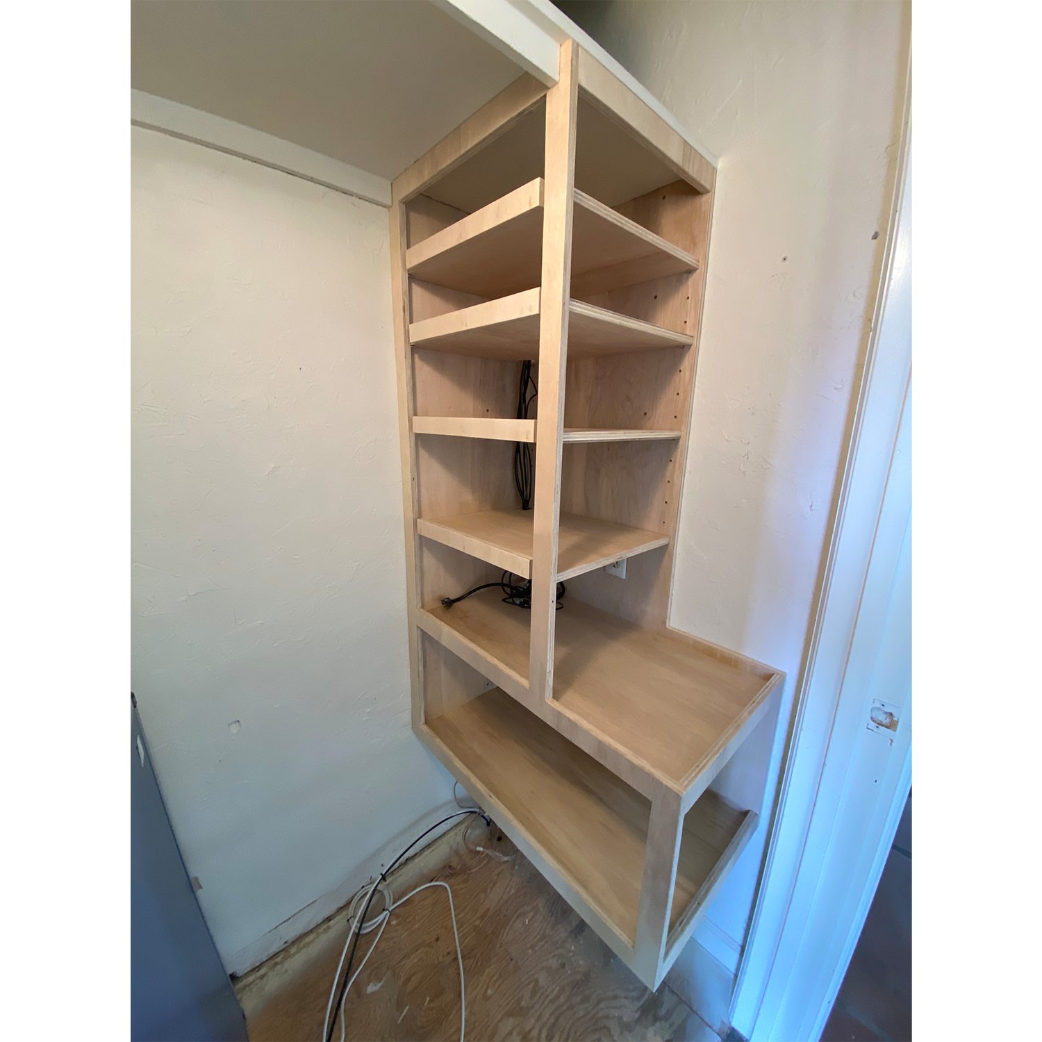 DH-Shelf-Build_0001_IMG_6562.png