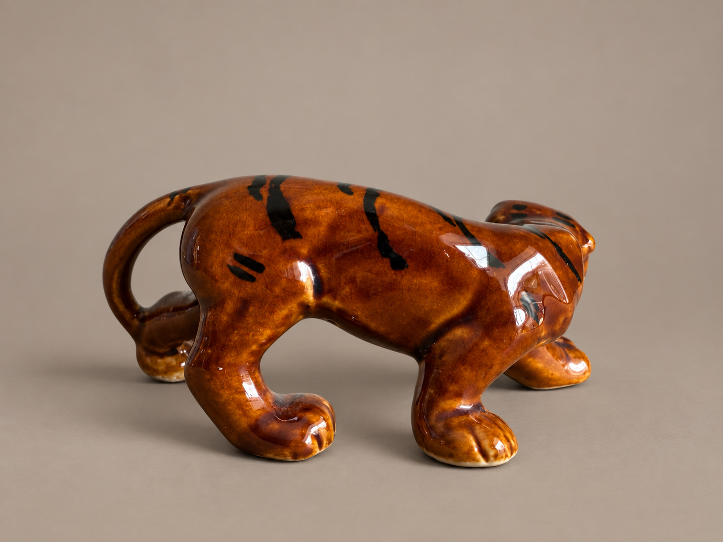 Vintage Ceramic Tiger.png