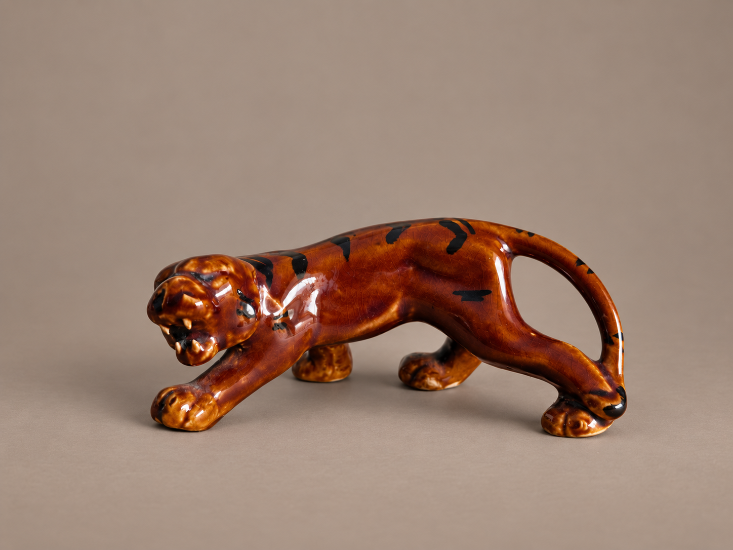 Vintage Ceramic Tiger-Master.png