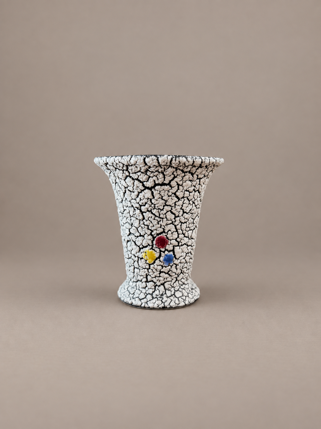 Jopeko Black & White Shrink-Glaze Vase 1.png