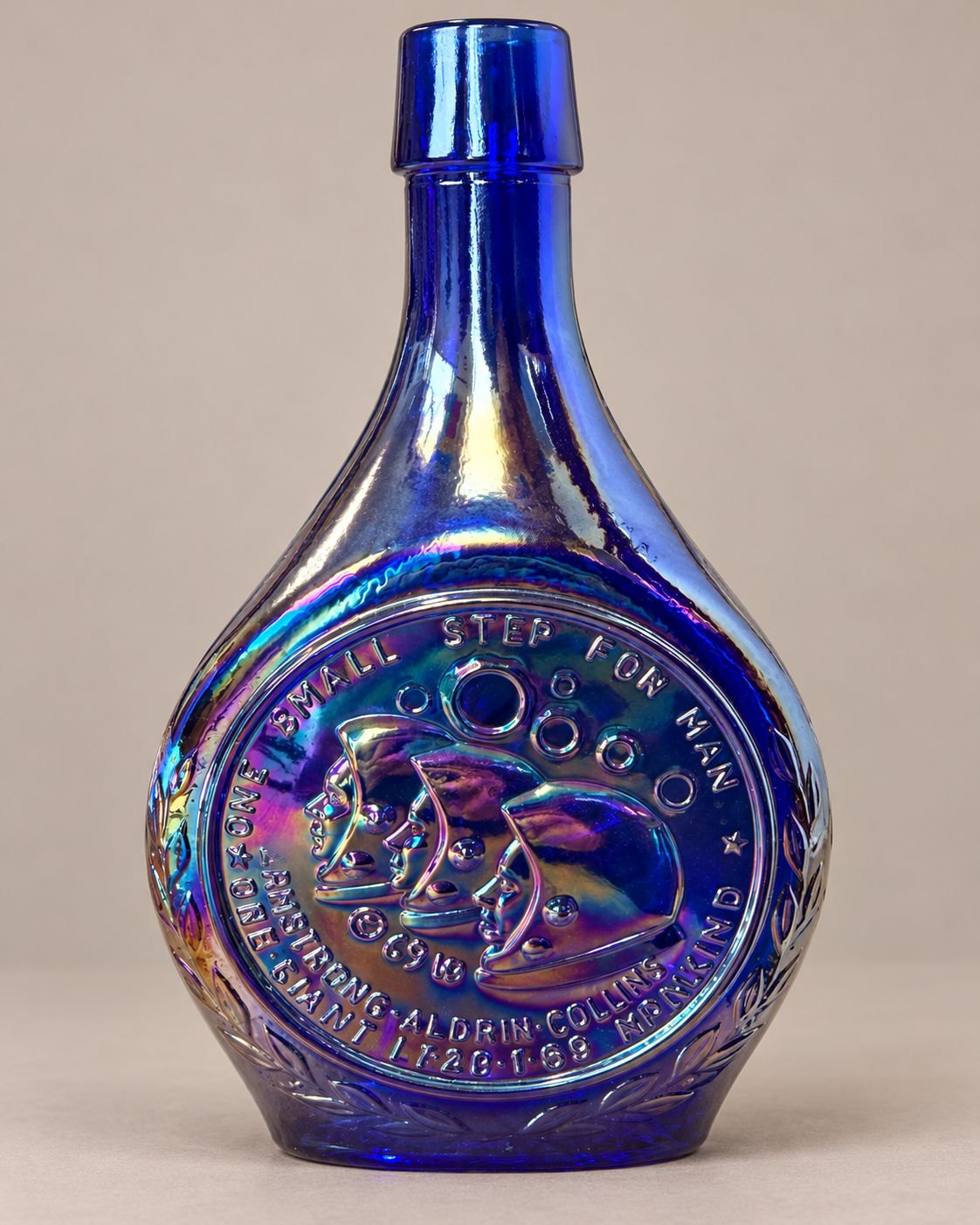 Cobalt Iridescent Apollo Bottle Medallion.png