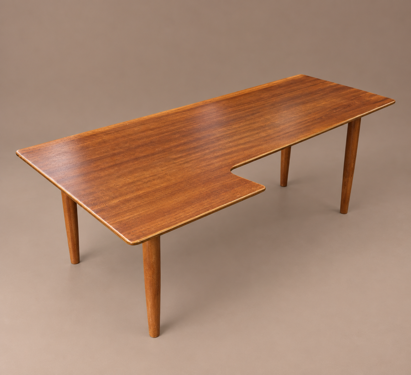 Vanson Mid-Century Shaped Teak Coffee Table