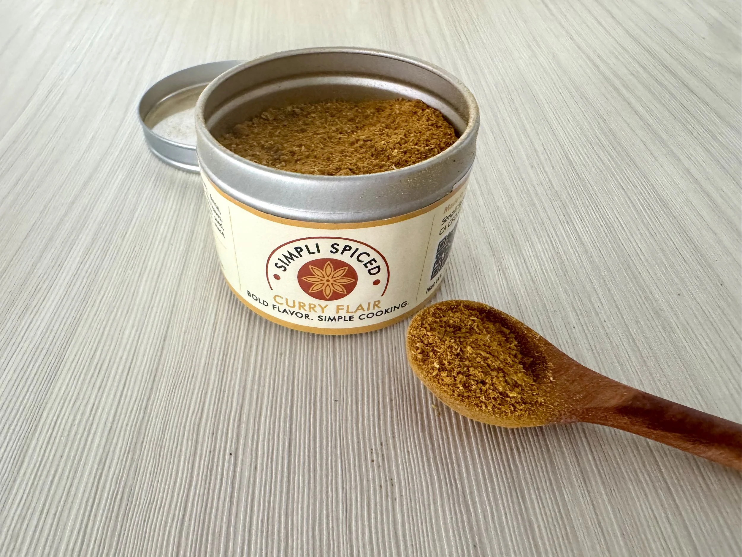 Curry Flair spice blend in metal tin by Simpli Spiced