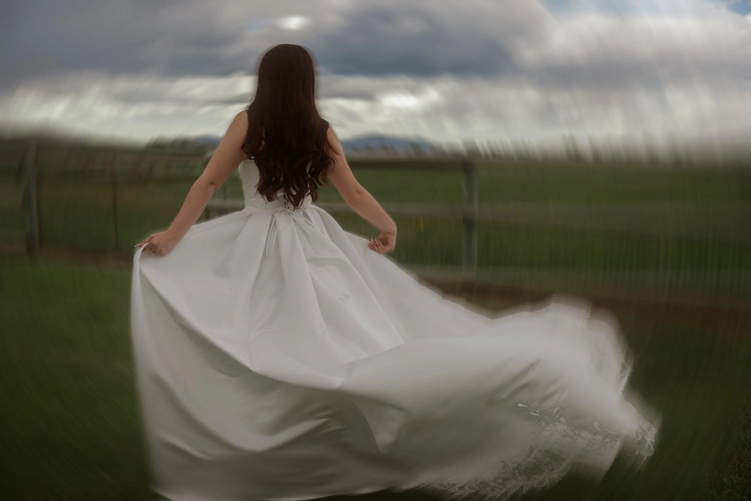 trusted-wedding-photographer-Editbest-travel-wedding-videographer.jpg