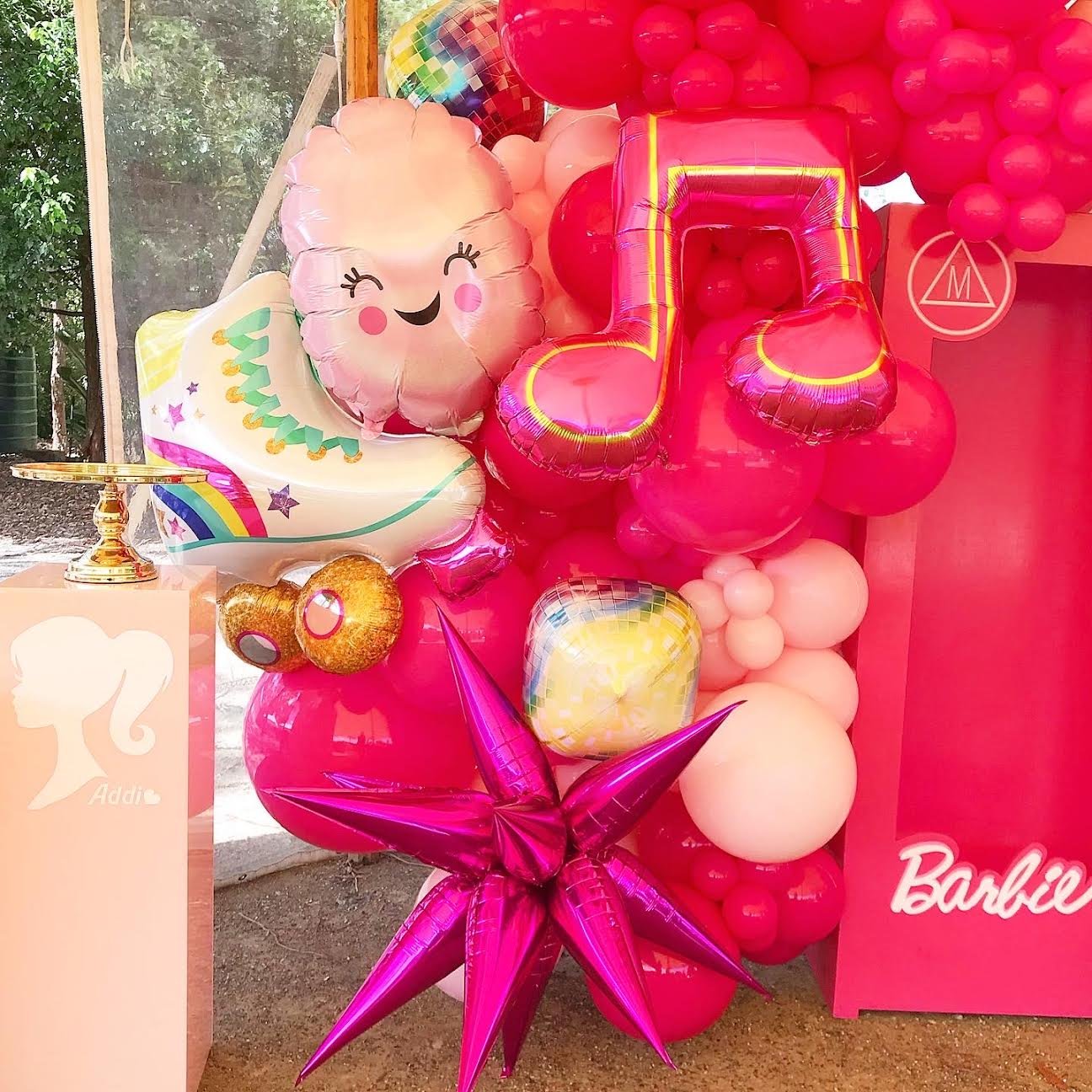 Styling and balloons by Print Candy Barbie Party.jpeg