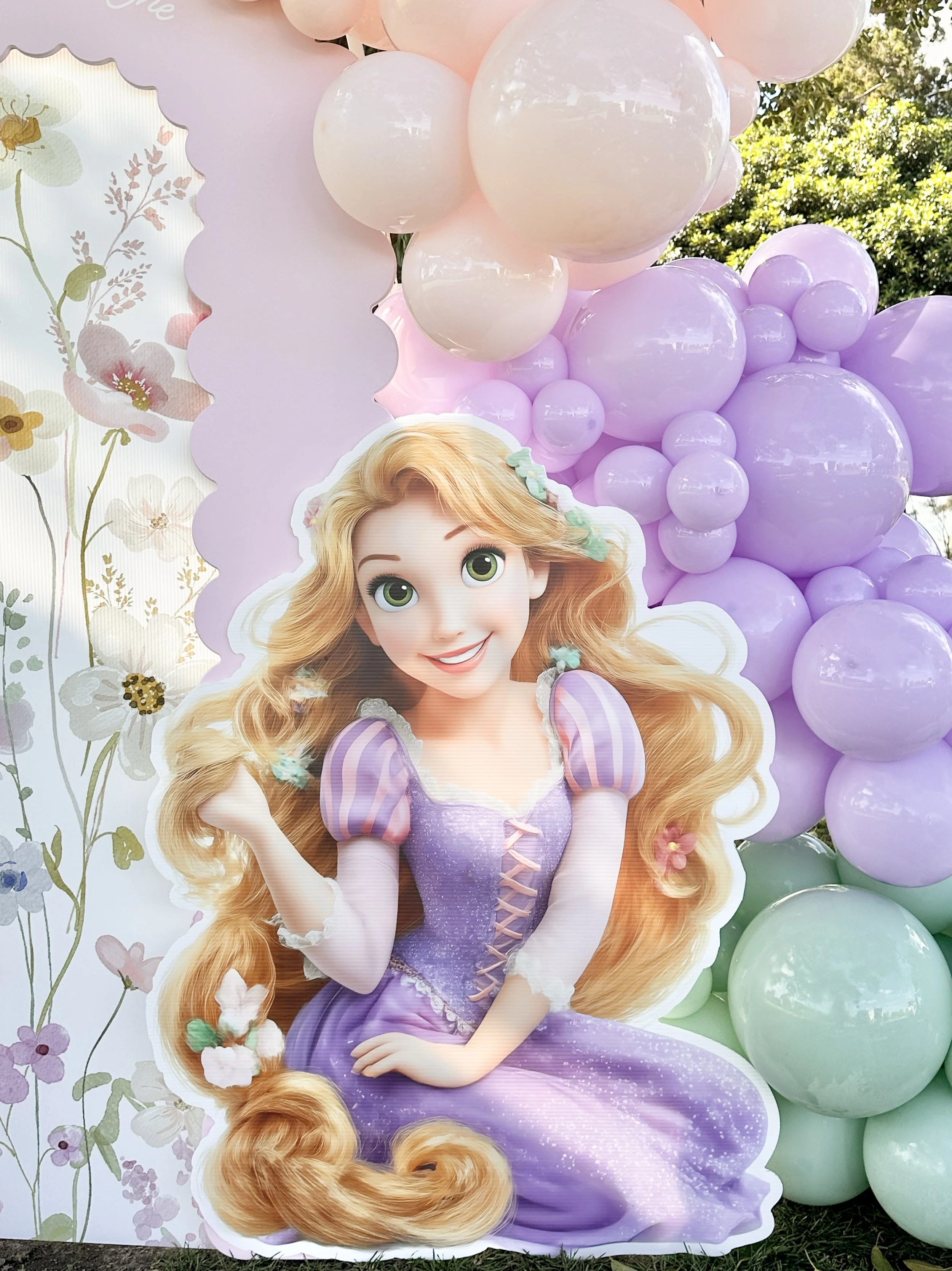 RAPUNZEL 1.2m high