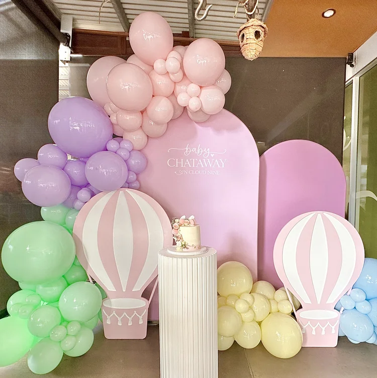 Hot air balloon baby shower set up