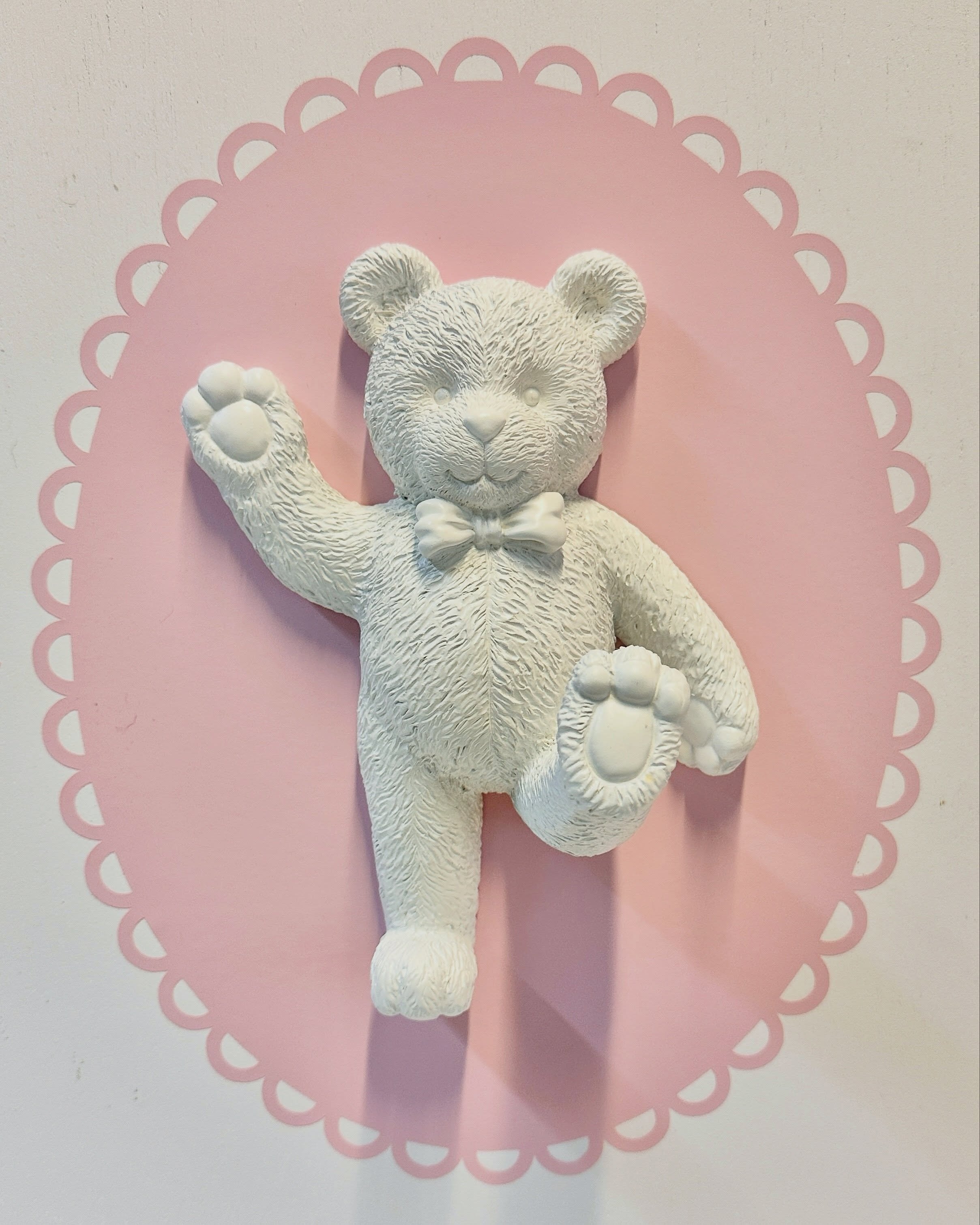 Thank You Beary Much 🎀 Our Treat Wall featuring our beautiful &lsquo;Cameo Bear&rsquo; wall pendant

I found 2 of these vintage bears a few years ago and knew I would use them eventually!! I loved the way our little teddy looked on our treat wall, a
