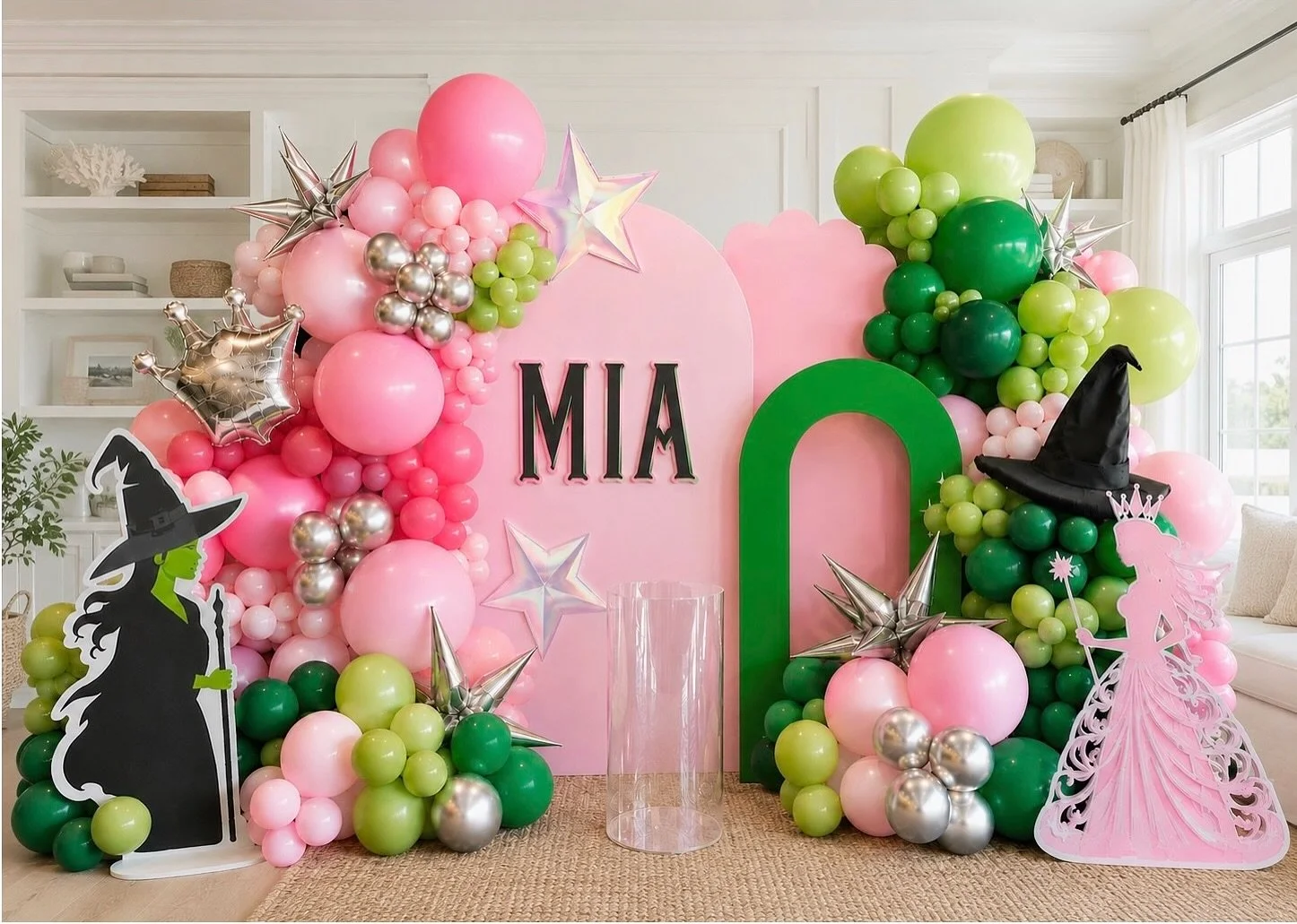 ONE-derfully WICKED 💚🩷

A little pink, a little green and a whole lot of magic for Mia&rsquo;s very first birthday. ✨

We loved creating this Wicked-inspired party setting with layers of luxe organic balloons, statement backdrops and all those perf