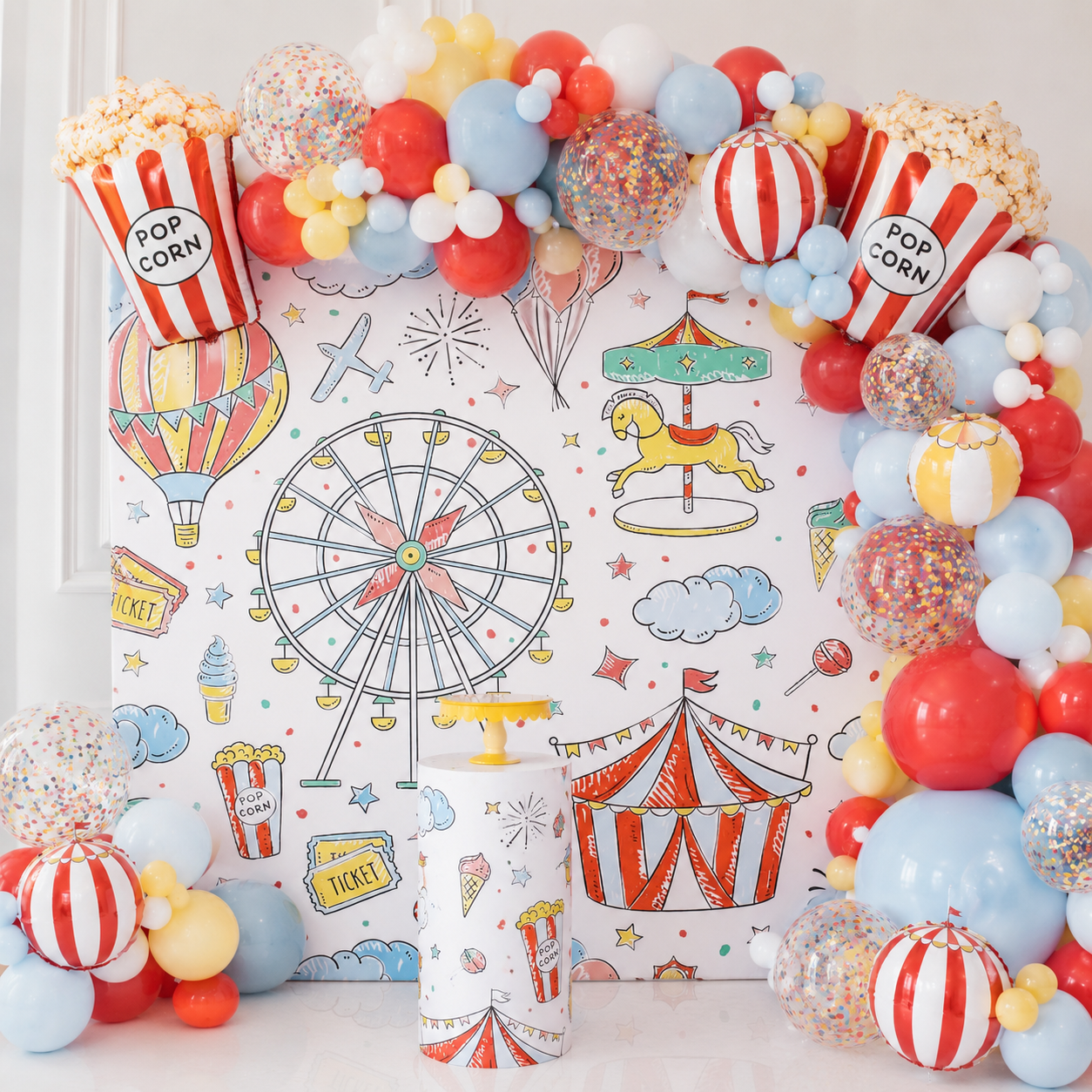 Circus-themed birthday backdrop and balloon garland for hire in Brisbane and Gold Coast by Print Candy