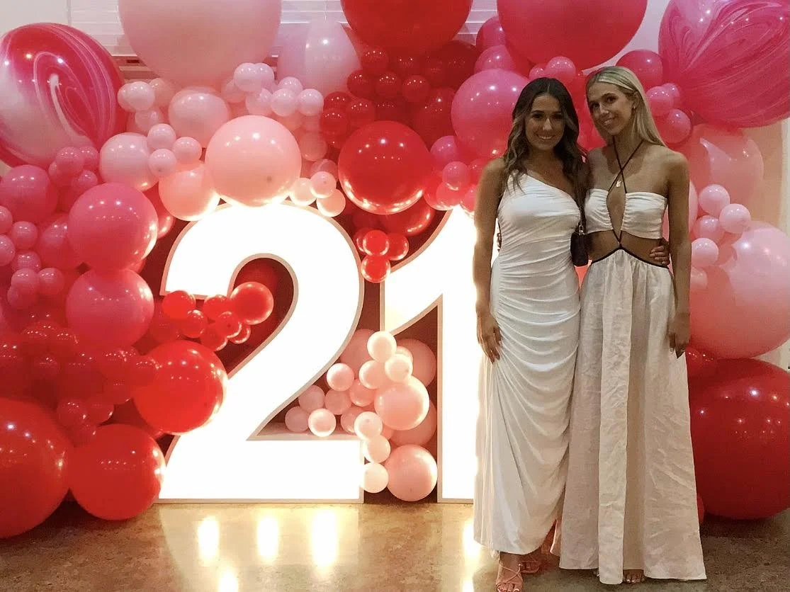 21st birthday balloon decorations