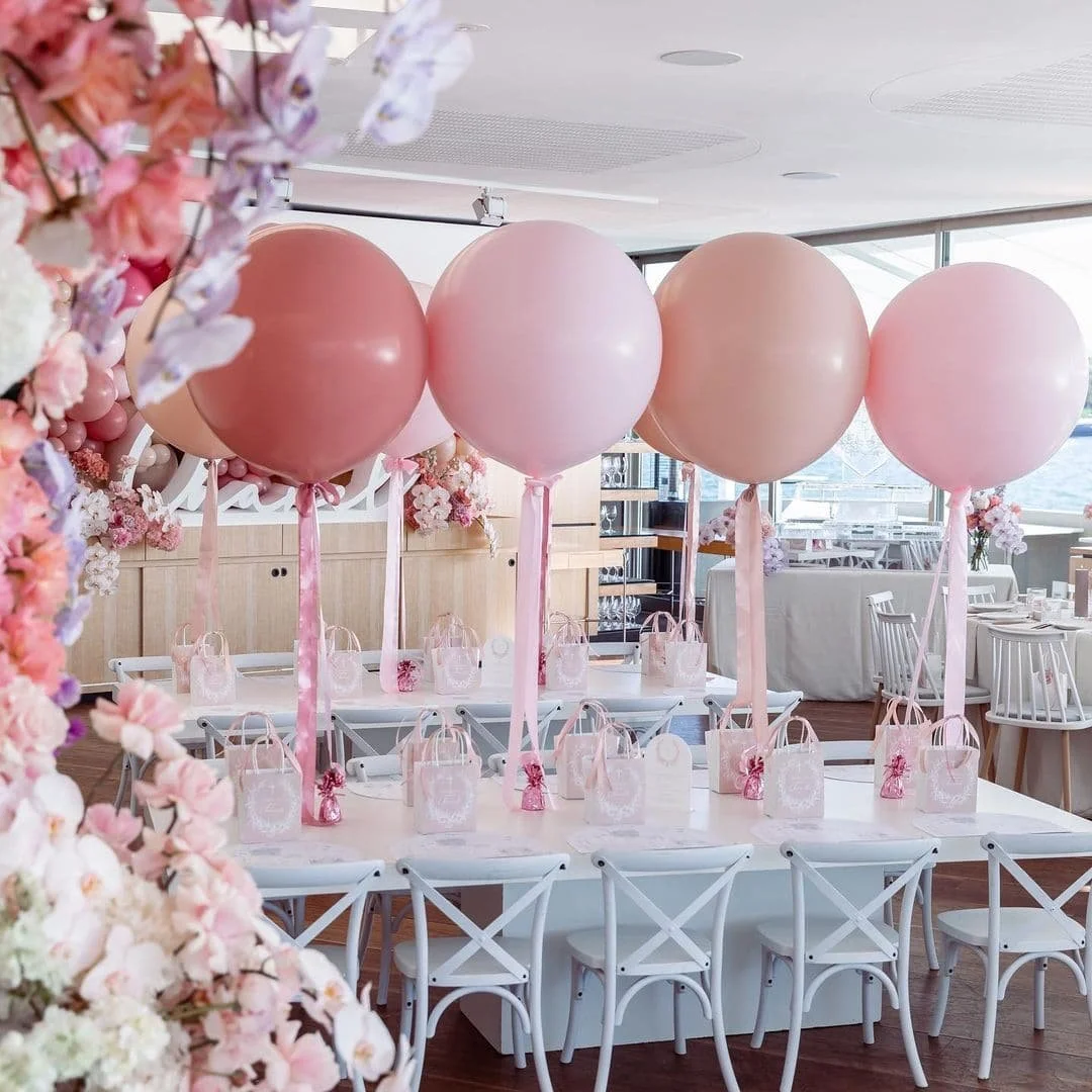 Jumbo helium balloon table centrepieces