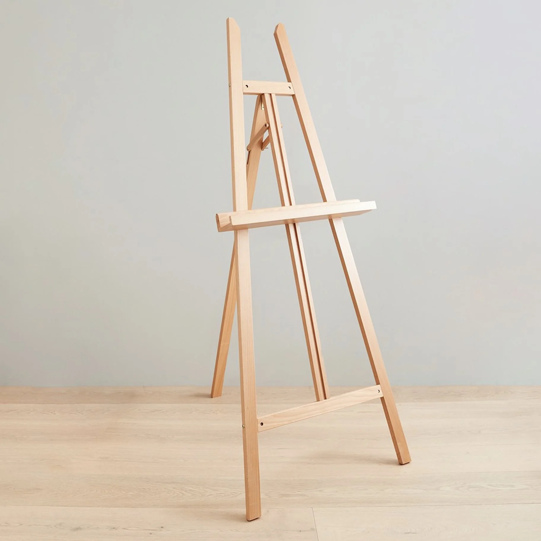 Wooden easel