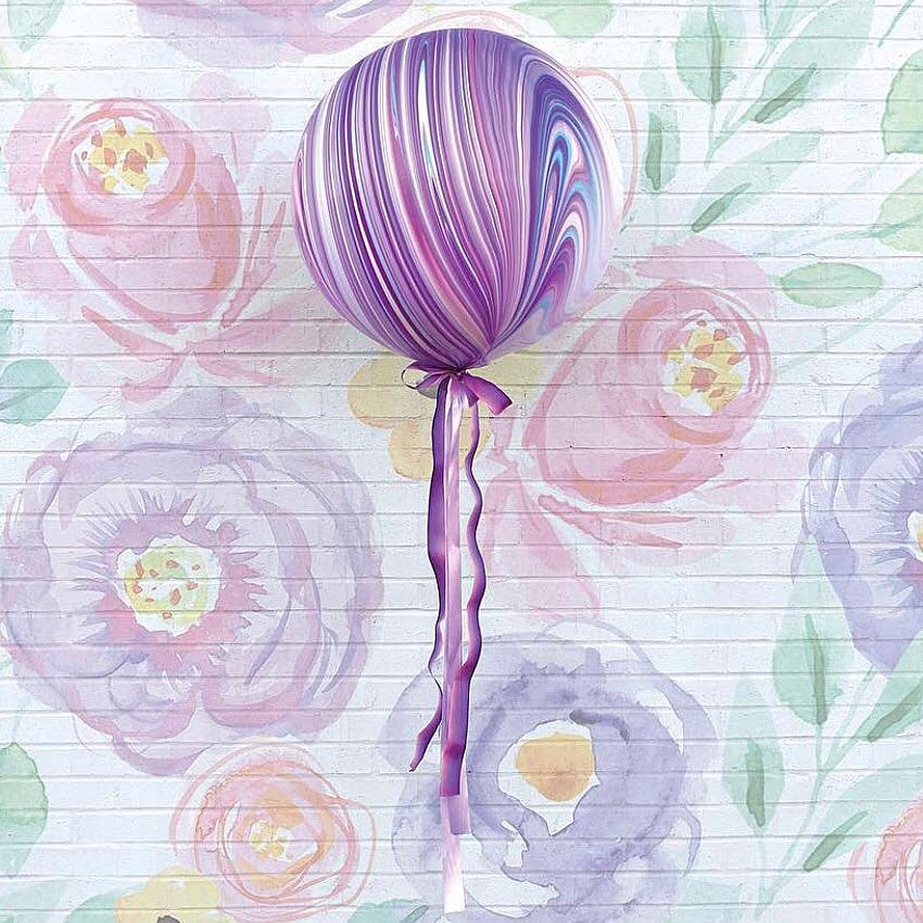 Jumbo helium balloon gift