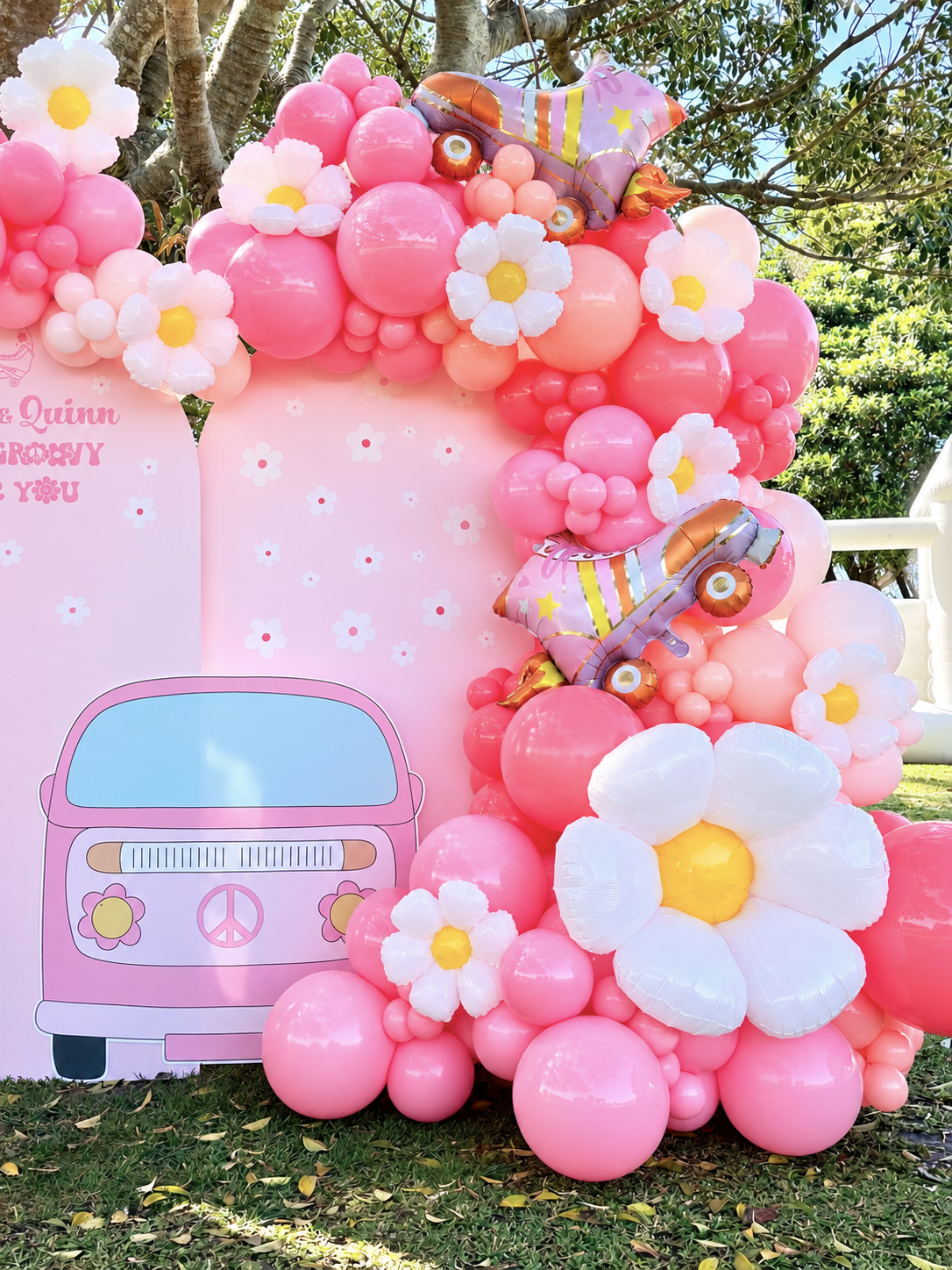 Groovy VW Character Stand - Print Candy.png