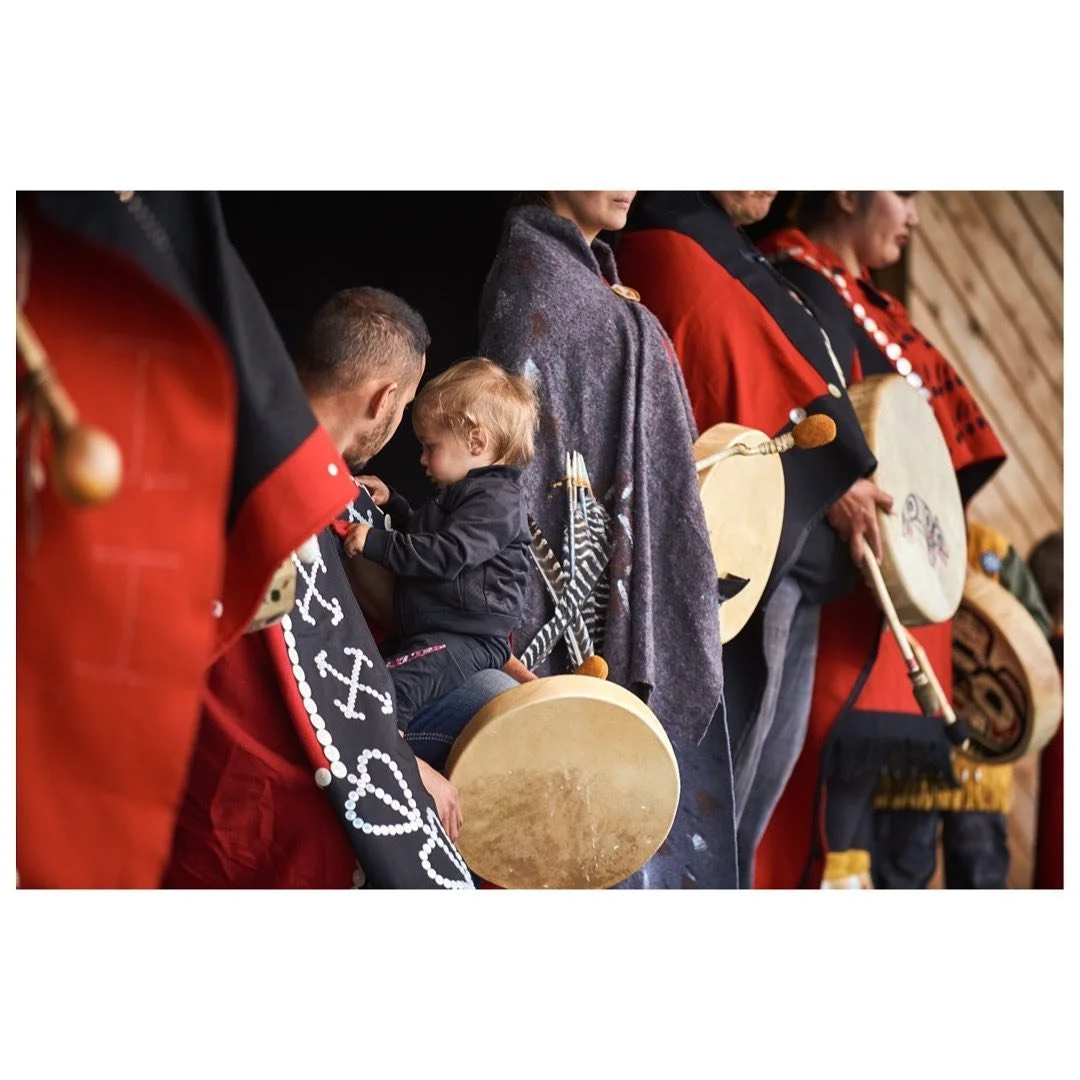 One of my favourite moments that I had the luck of seeing through my viewfinder. Taken just before a performance. 

&bull;
&bull;
&bull;
&bull;
&bull;
#fujifilm_xseries #portraitphotography #portraits #portraiture #fujifeed #fujifilm #portraitmood #f
