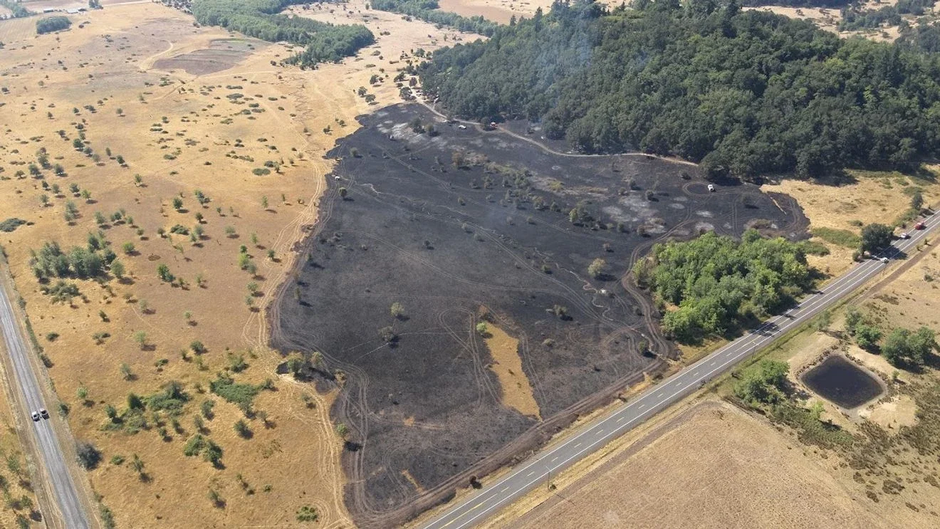 Firefighters battle 30-acre brush fire south of Brownsville; nine agencies respond