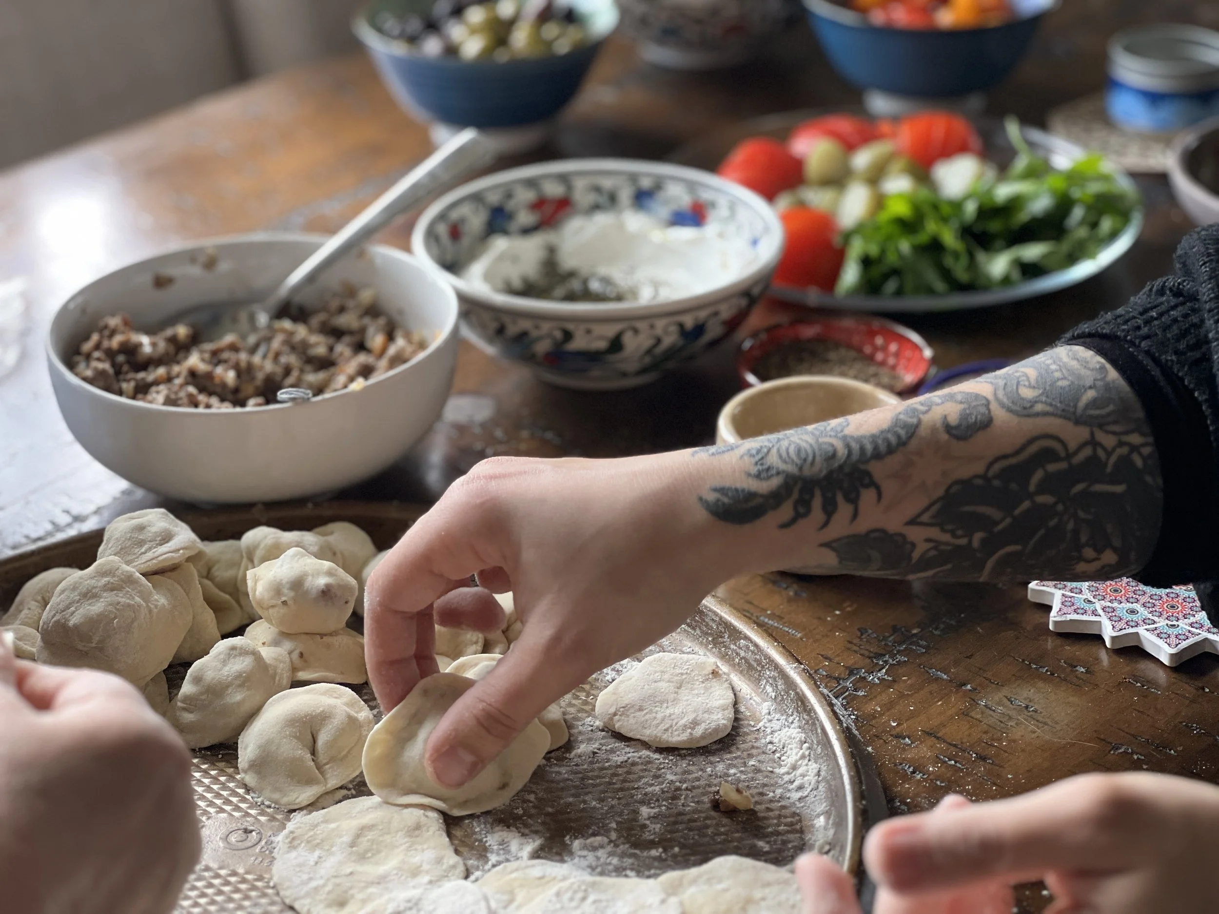 THE GLOBAL DINNER TABLE