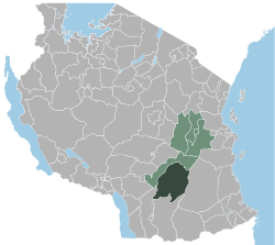 Mapa de América del Sur con regiones destacadas en diferentes tonos de verde y gris.