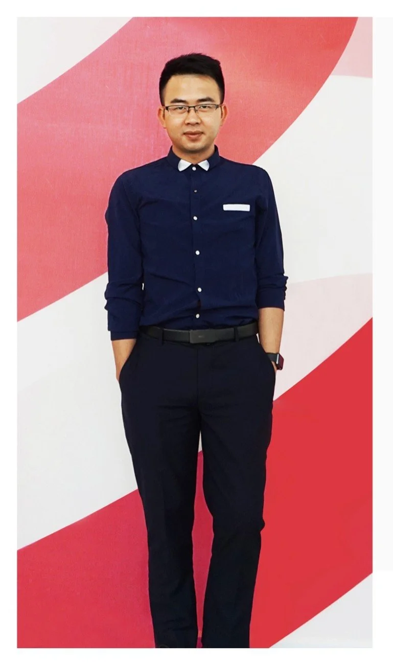 James | Senior Industrial Designer & External Graduate Supervisor at Shenzhen University. 13 years of DFM expertise and hardware manufacturing strategy in China.