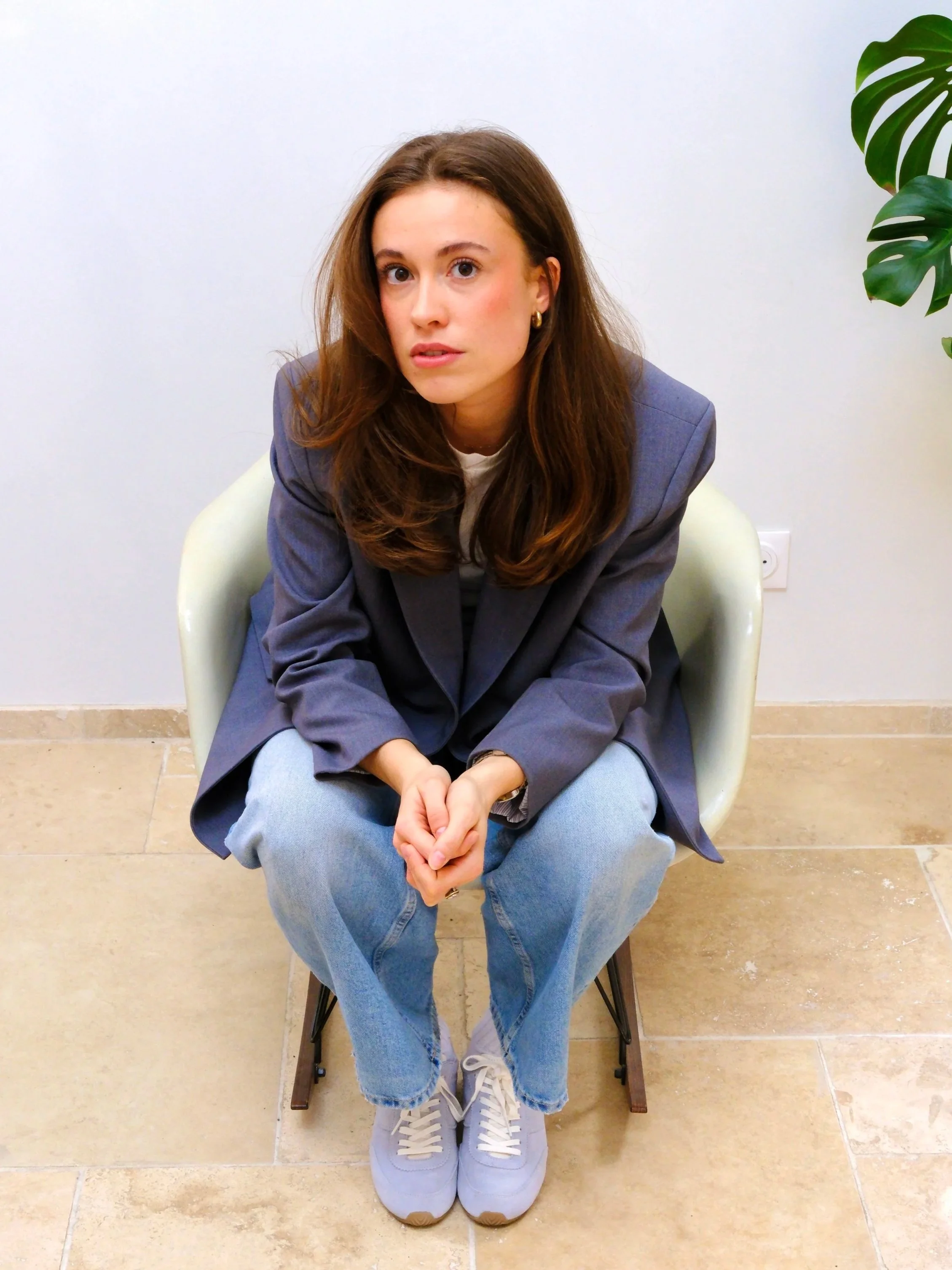 Eva Patoir, fondatrice de l’agence Veya spécialisée en stratégie et visibilité pour les marques du bien-être.