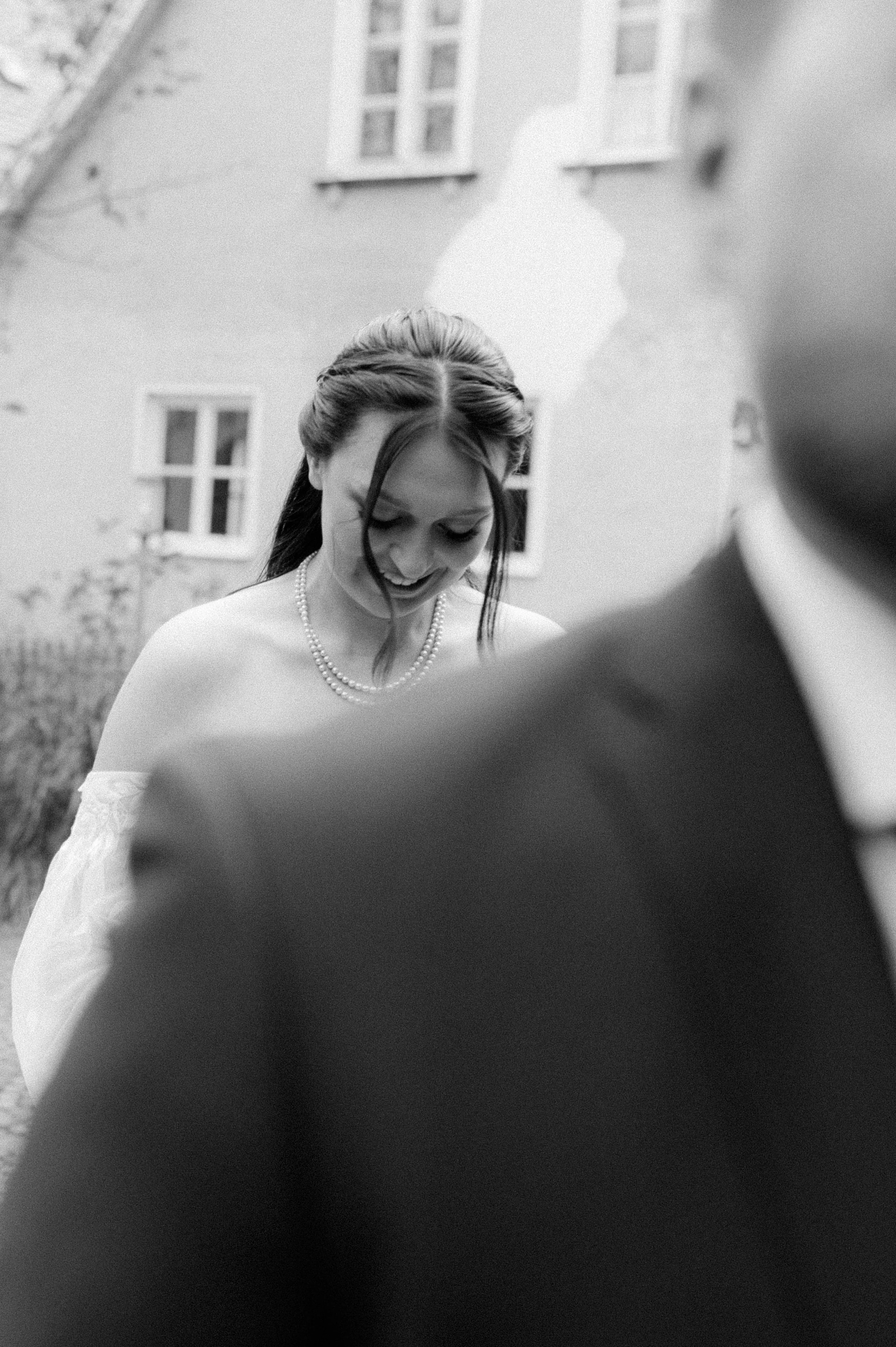 Vicky-Marvin_First Look_21.jpg