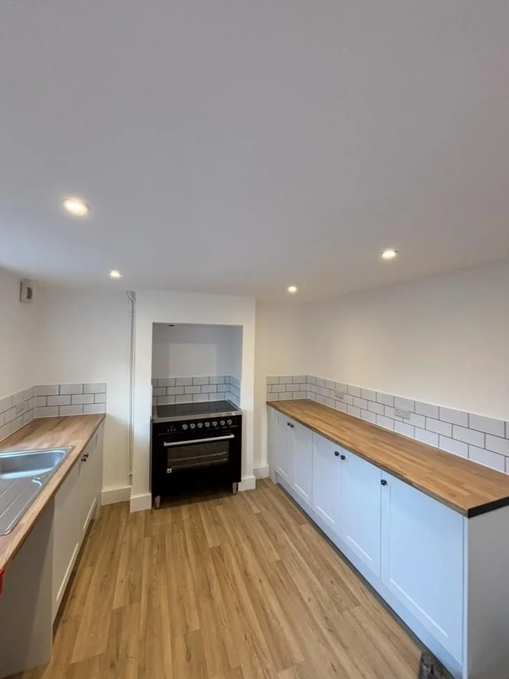 Kitchen appliance and lighting electrical install