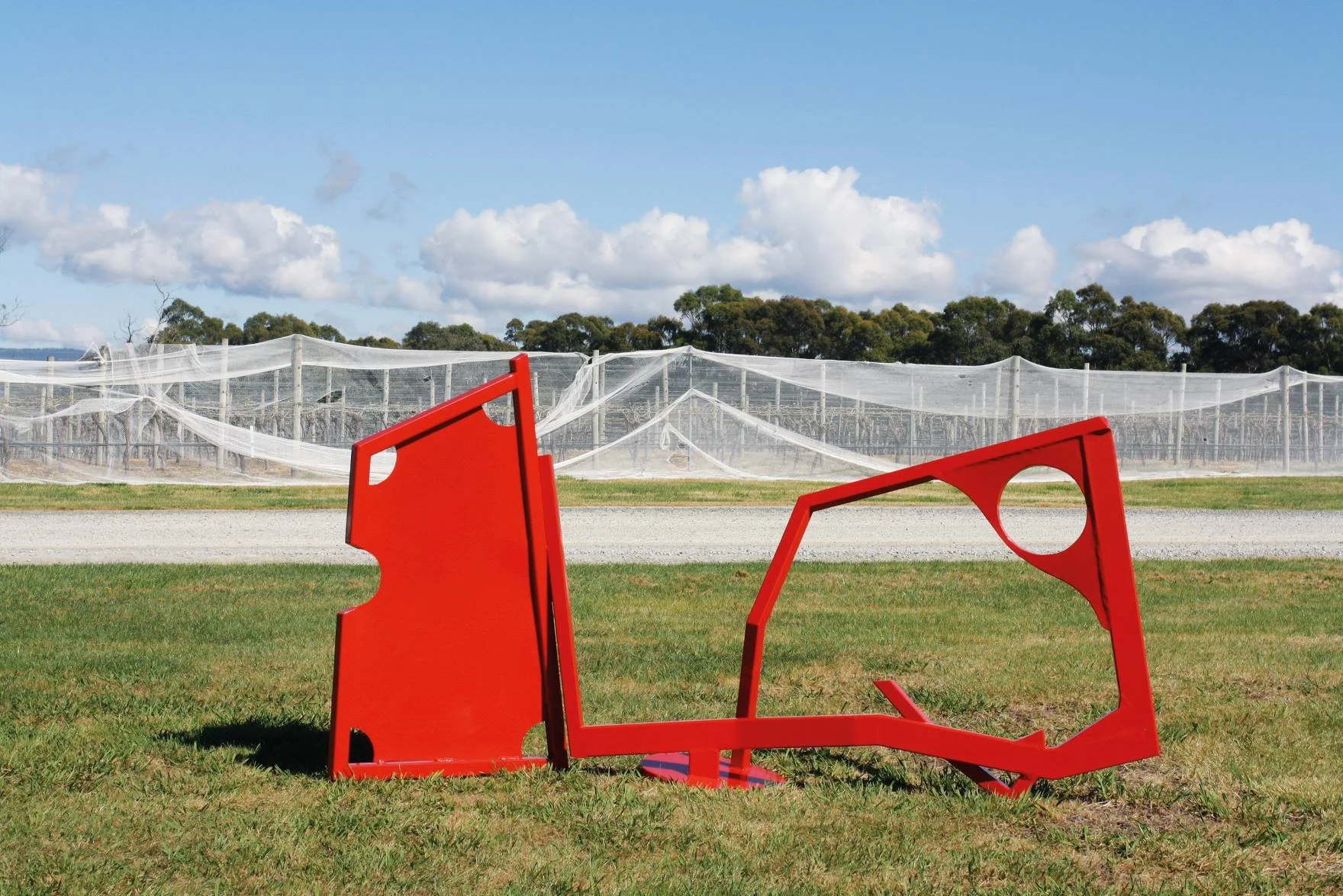 The Links between art and business need strengthening