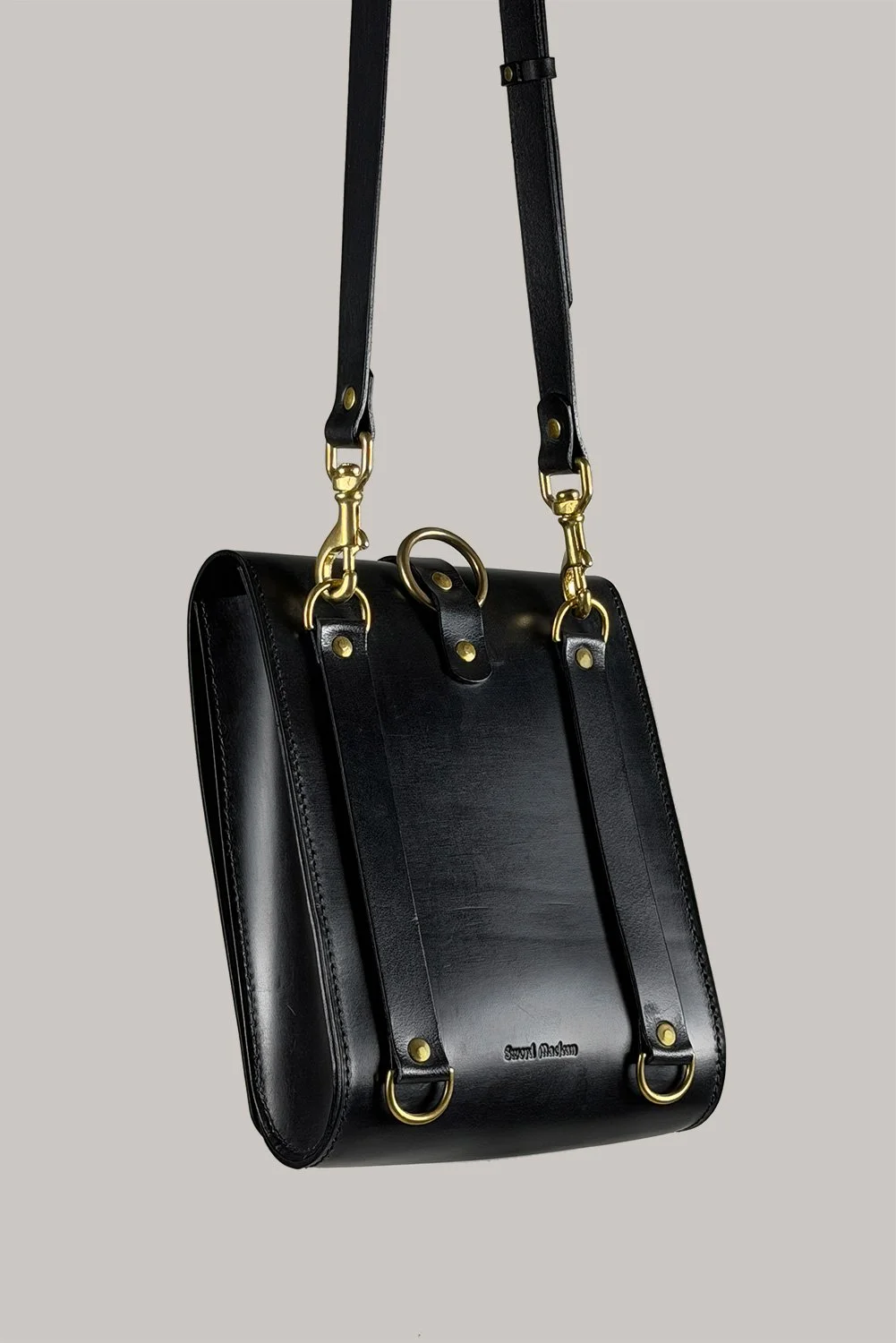 Web-SM-MEDIUM-BACKPACK-0568-copy.jpg