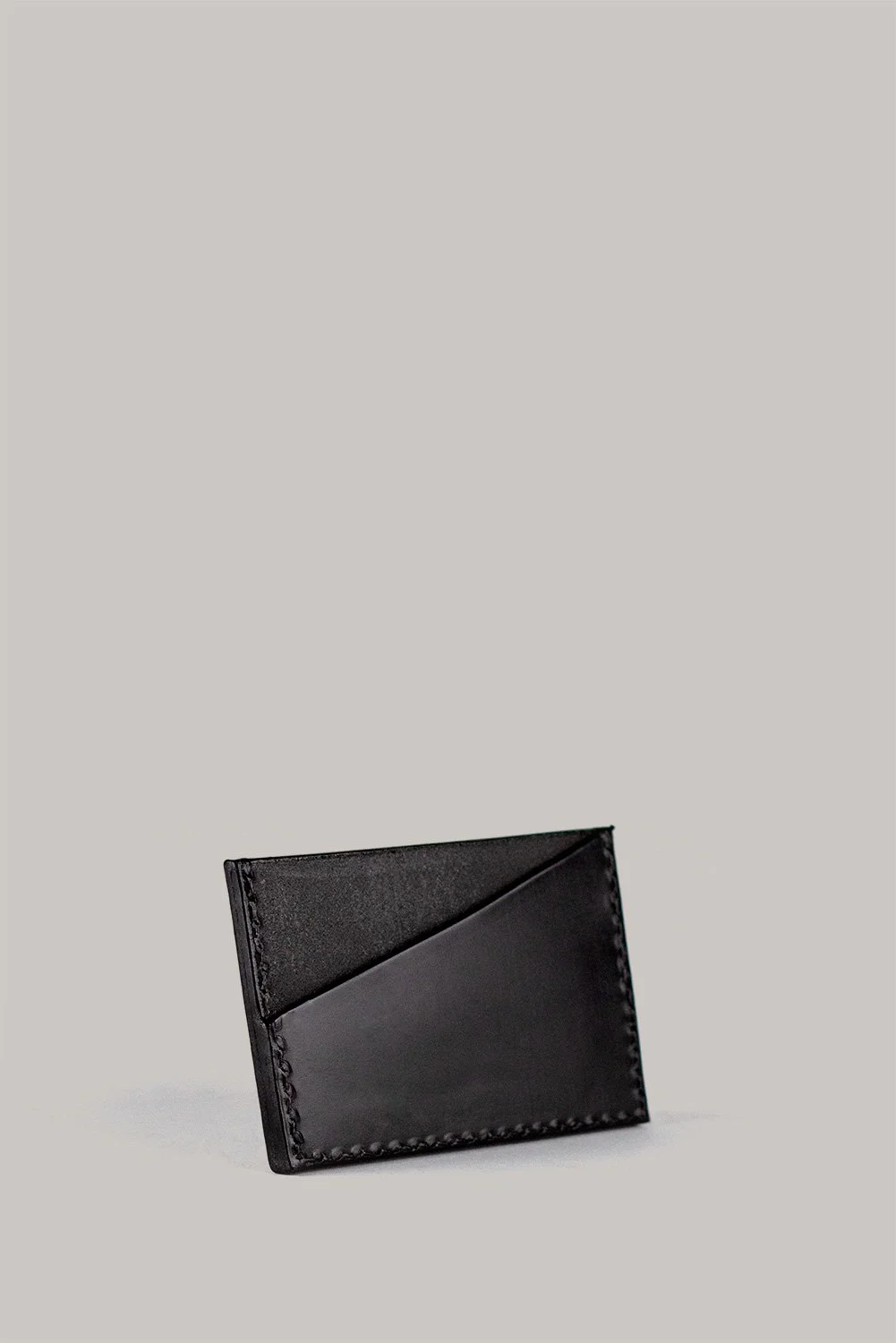 Web-SM-CARDHOLDER-7651-copy.jpg