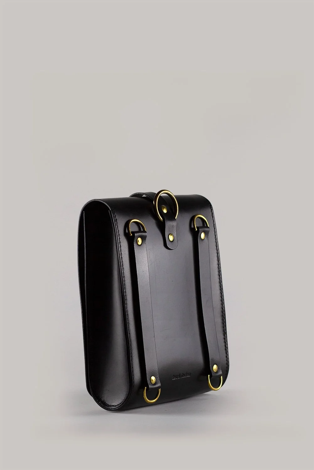 Web-SM-MEDIUM-BACKPACK-7906-copy.jpg