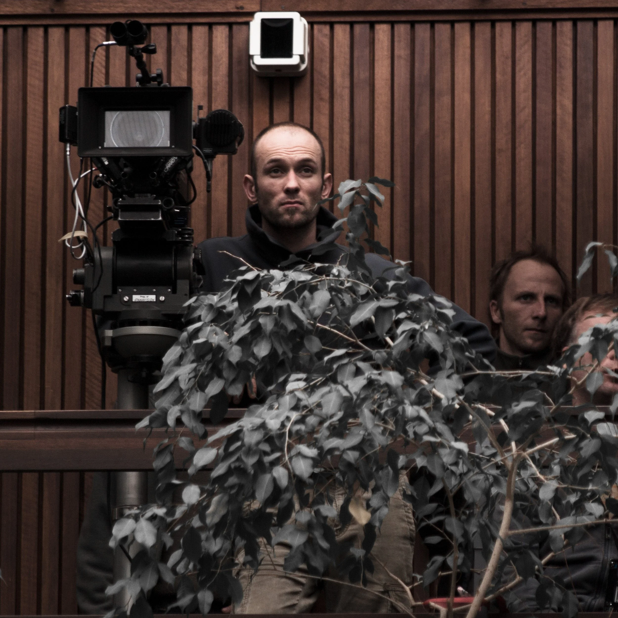 à tort ou à raison