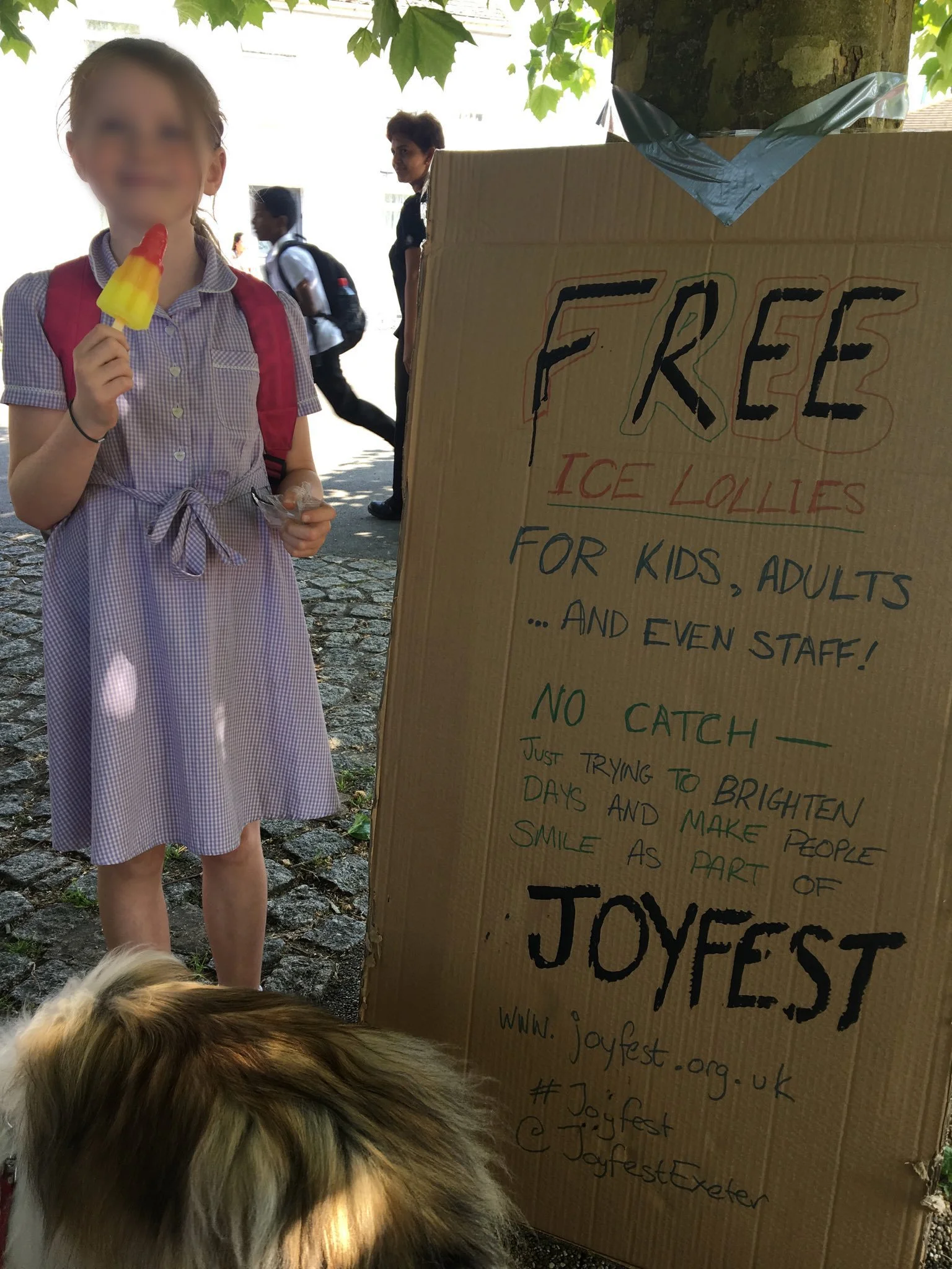 Ice lolly giveaway at school pick up