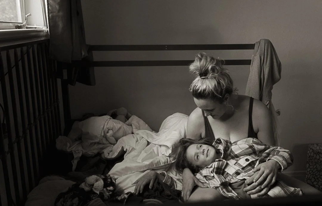 Denver maternity photographer specializing in intimate, emotional and natural light motherhood sessions. Timeless, nostalgic photography for expecting mothers and families.