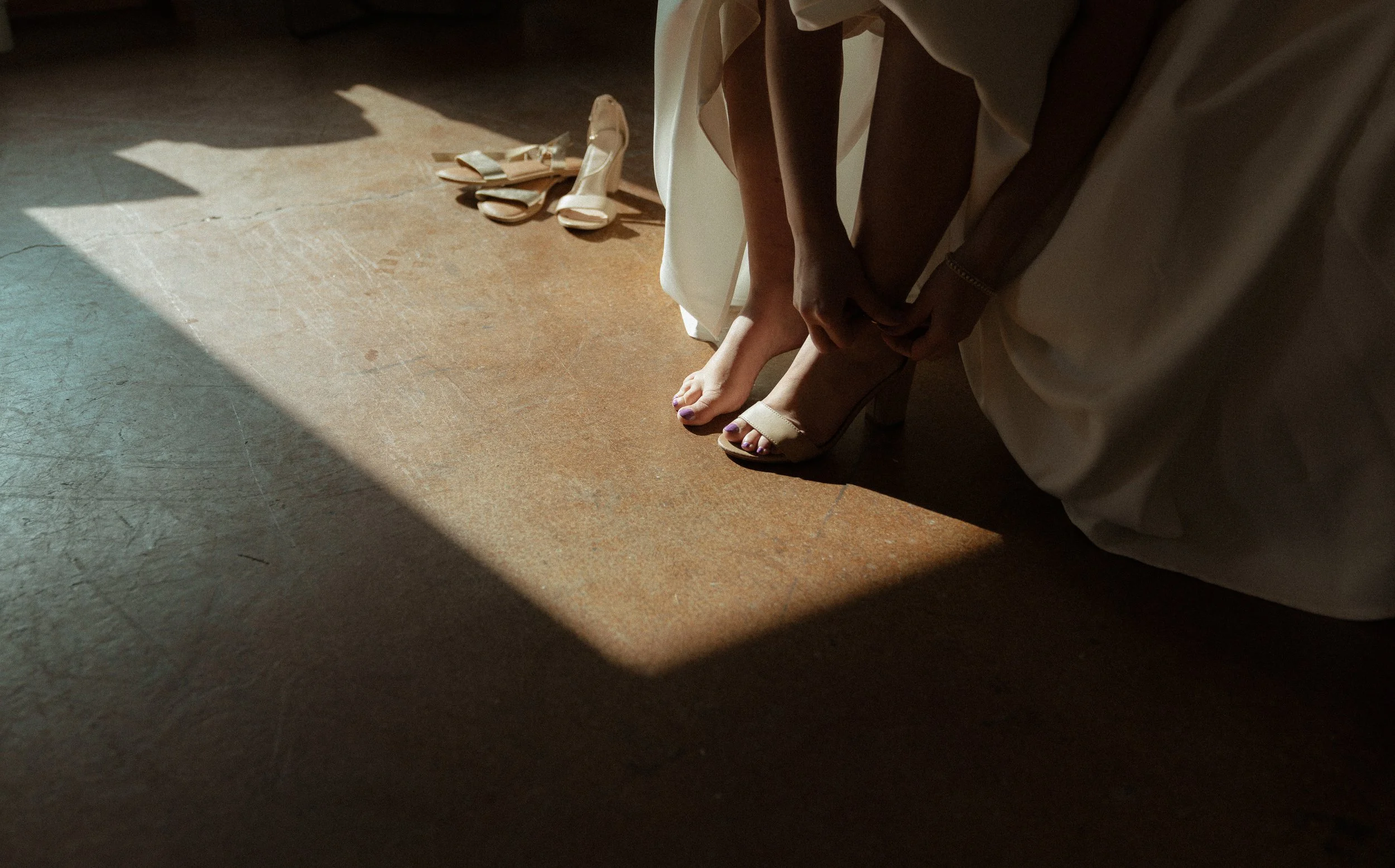 Denver wedding and elopement photographer specializing in intimate, emotional and natural light photography. Capturing honest, timeless moments for modern couples.