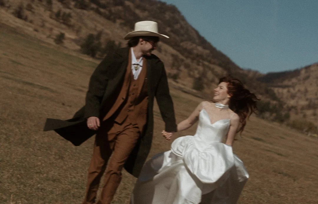 romantic elopement couple in Denver with natural and authentic storytelling