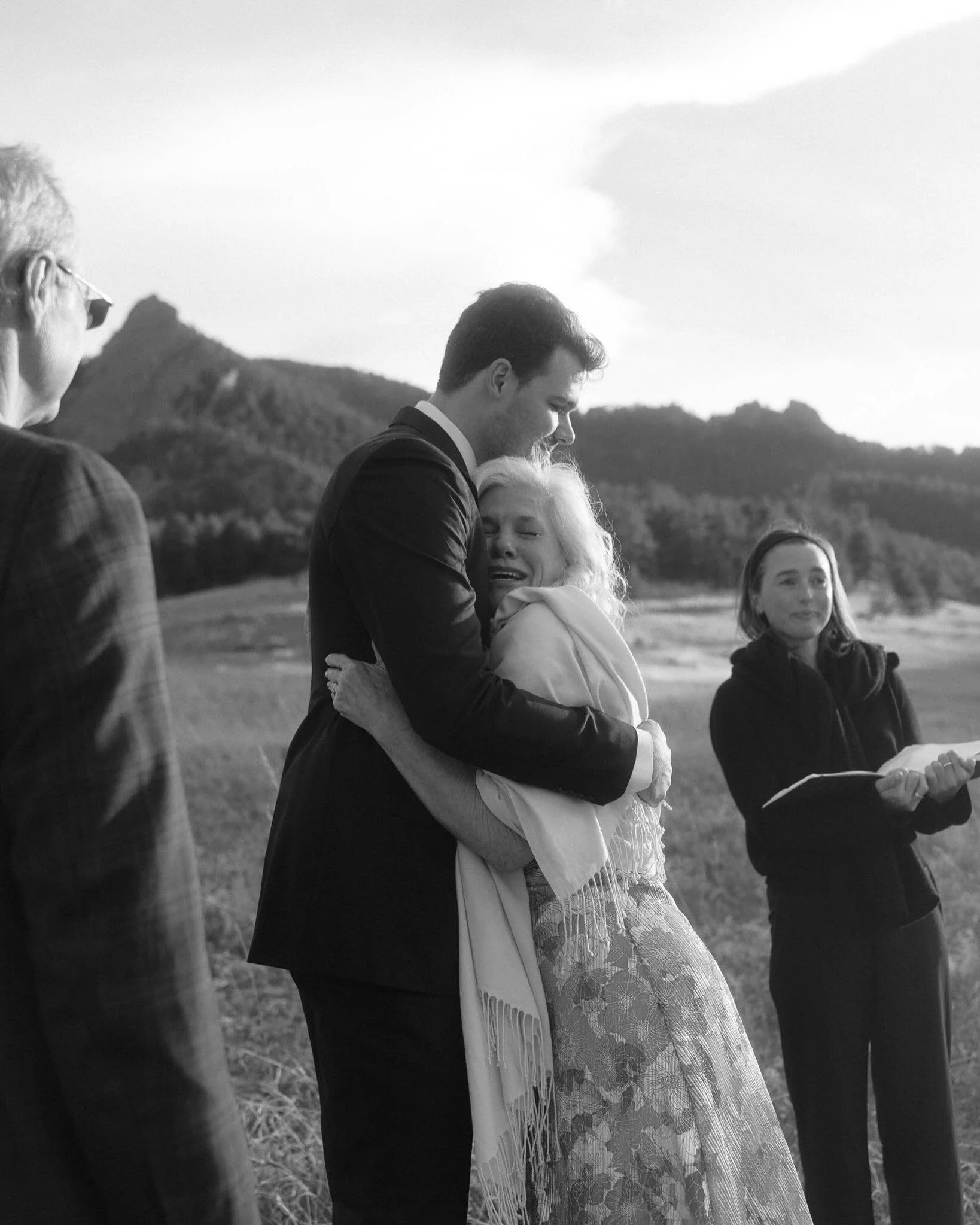 When fully loving and freely letting go gets the better of us 💕🥹

Books are open for &lsquo;27 and I have a few spots left for &lsquo;26 ✨Let&rsquo;s document your love✨
.
.
.
.
.

Denver wedding photographer|Boulder wedding photographer|Colorado D