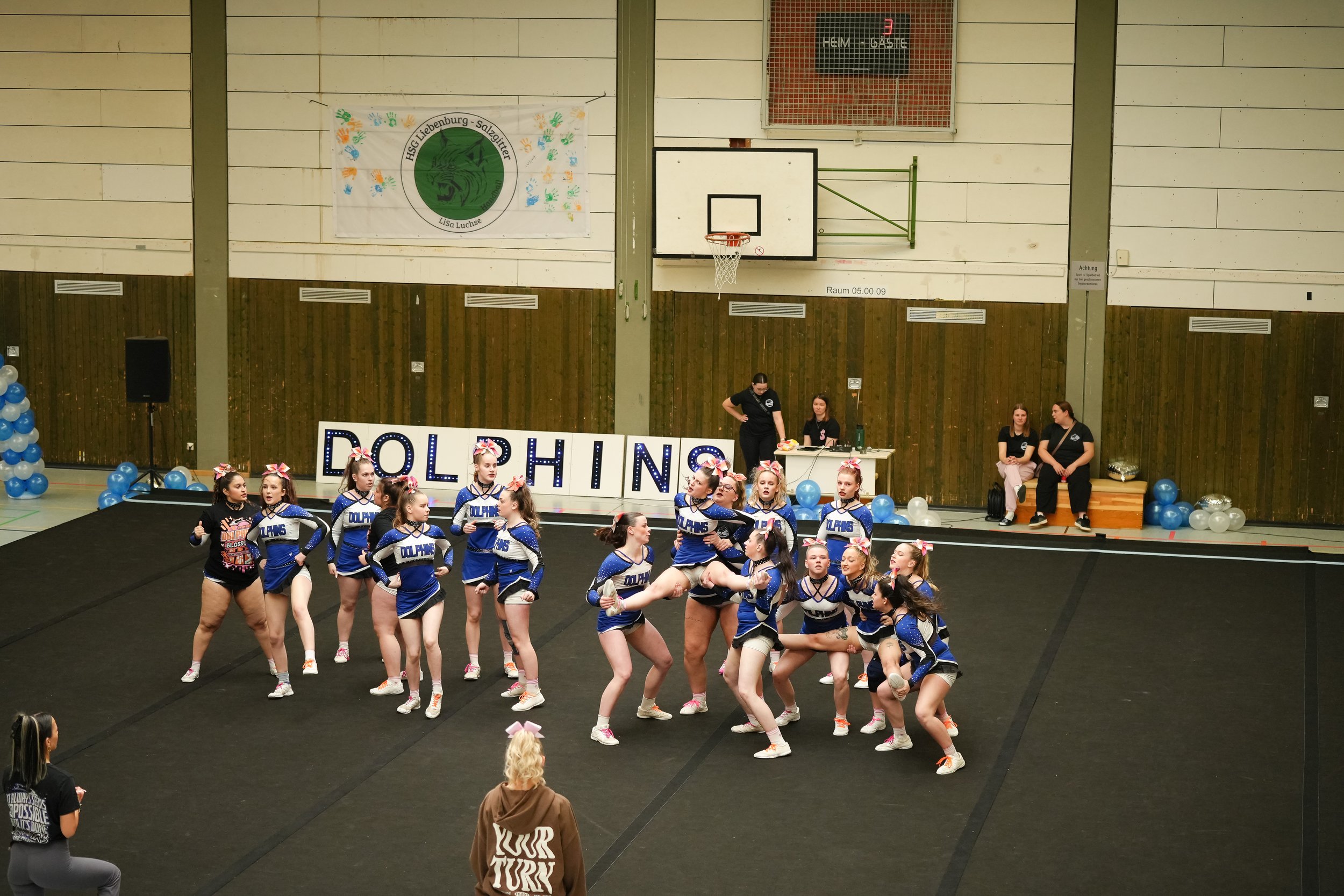 Dolphins (10 of 885).jpg