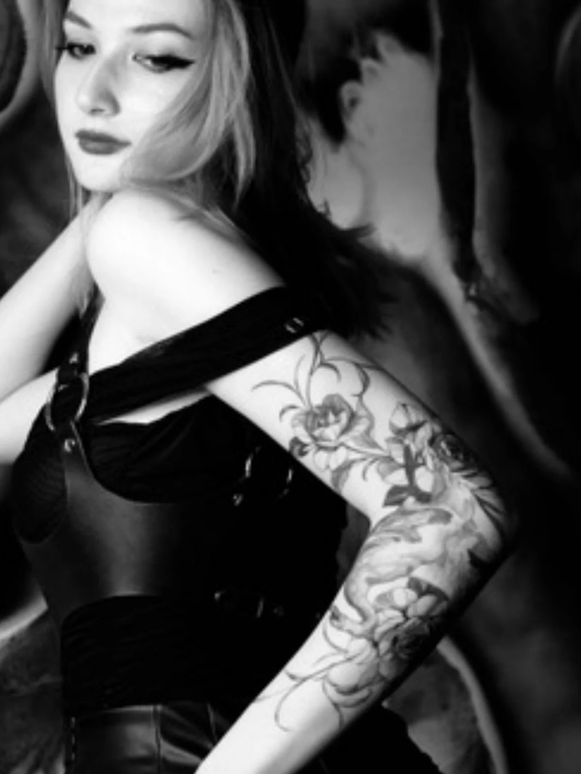 art to decorate the vessel of your soul,
every line, a whisper; every shadow, a story I chose to keep ~ready to tell yours?

#bodyart #tattooart #freedom

Photography by @ottoboehne