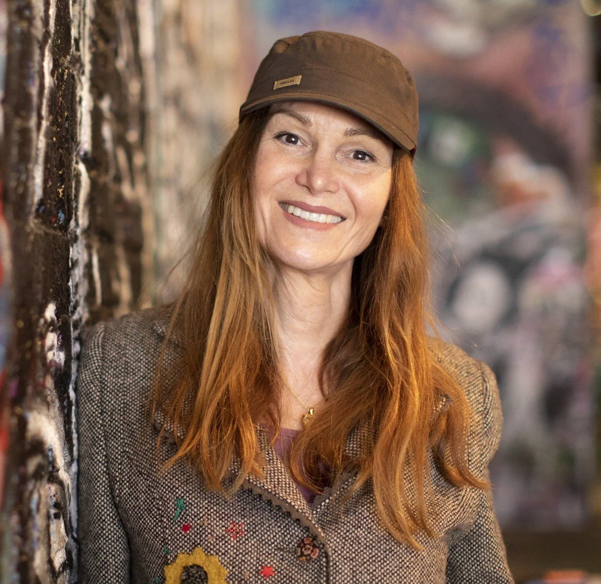 Amylou Jennings Contemporary Artist Portrait