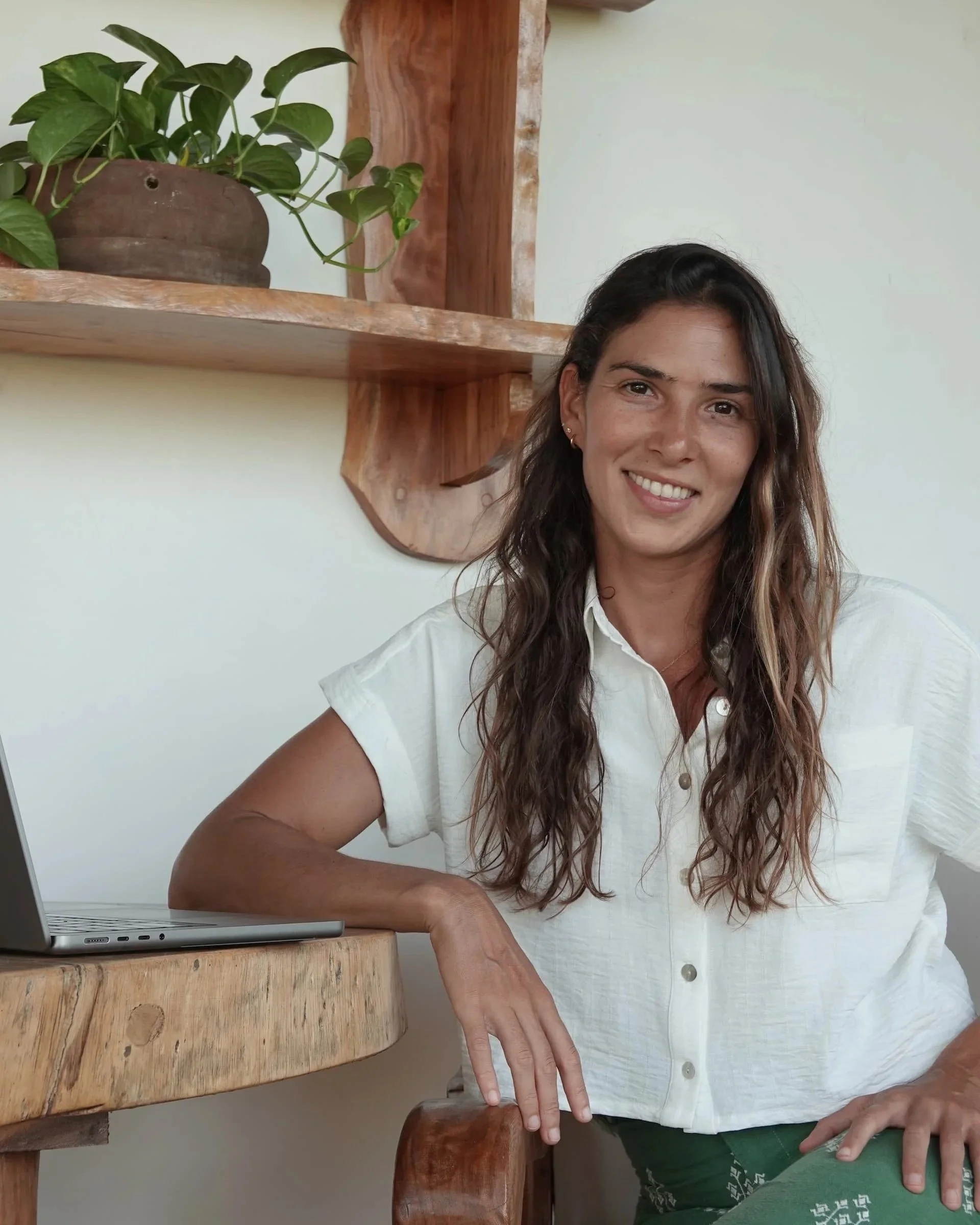Gabriela Dowling our co-founder and travel coordinator dedicated to providing you with trusted physicians who helped her sister with her uterine fibroids.