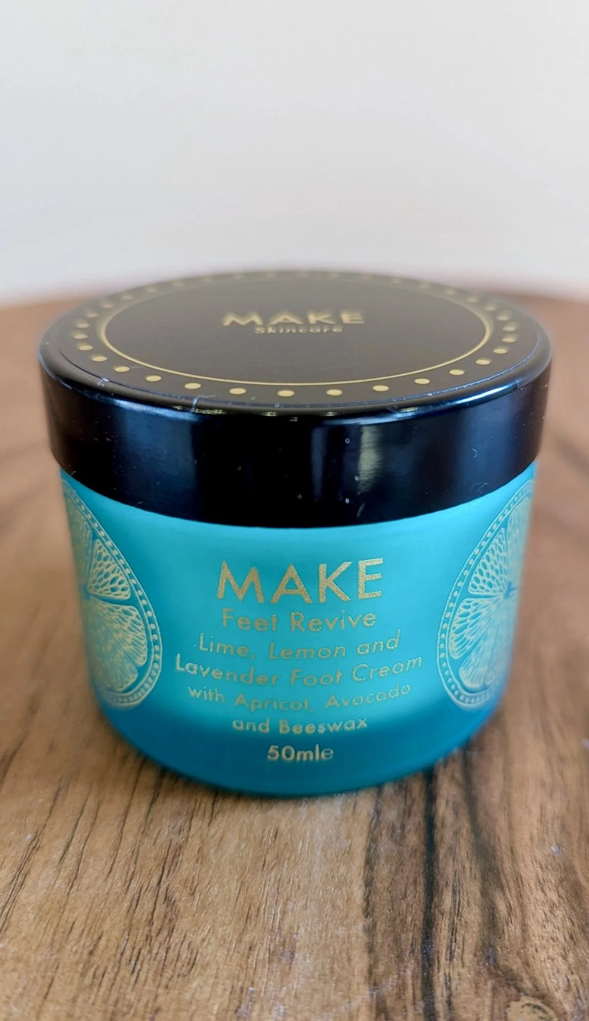 MAKE Skincare Feet Revive