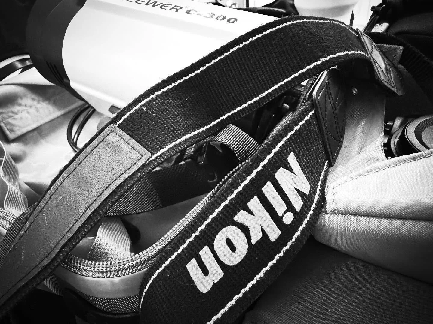 Out today shooting brand headshots for a client launch 📸

Camera ✔️
Lighting ✔️
Sunshine ✔️

Perfect day to get some great images &mdash; hopefully a few outdoors too.

This has been a really fun project because I&rsquo;ve also been designing the cl