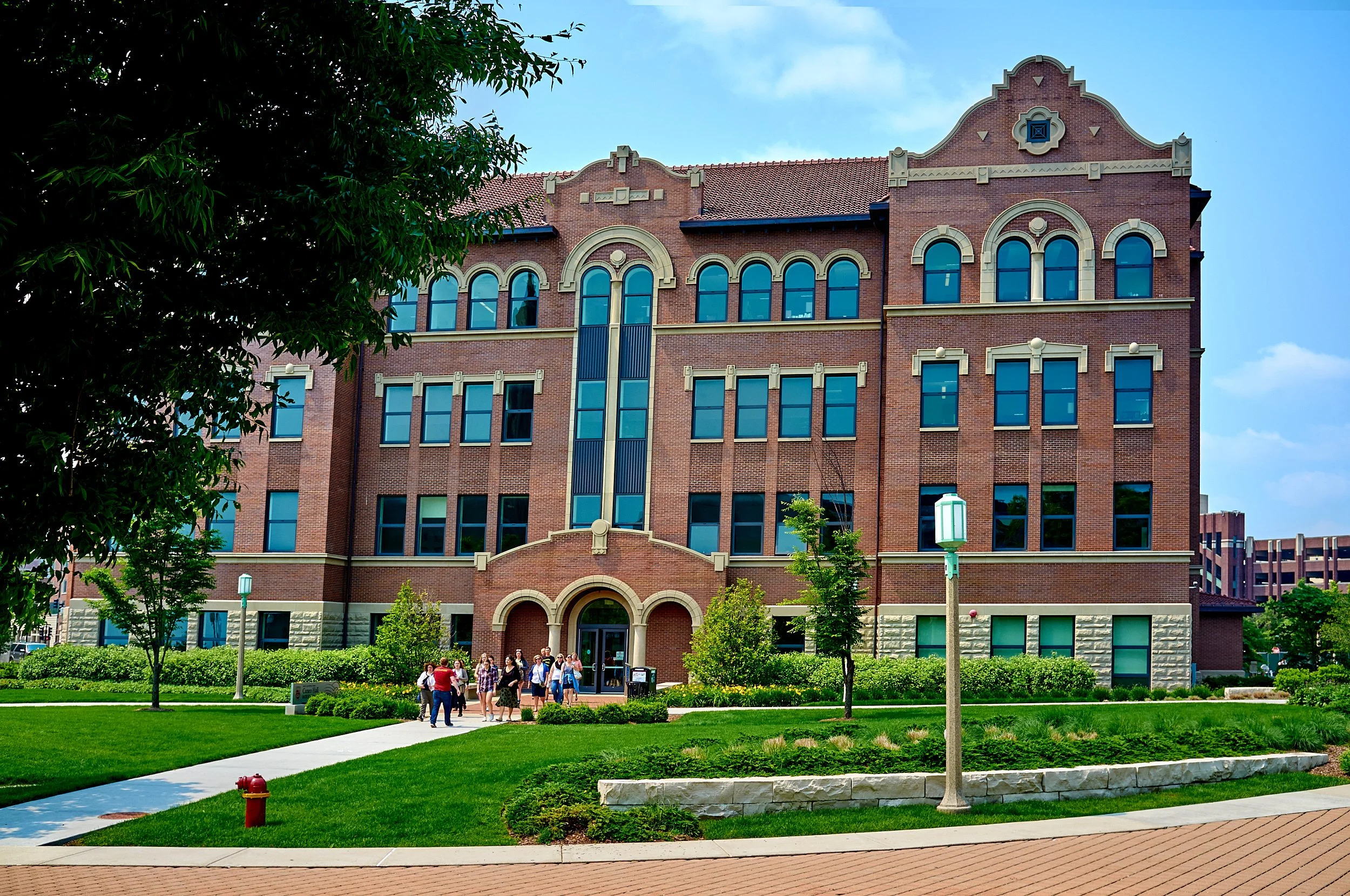 chicago-college-exterior-school-architectural-education-photography-loyola-university-rogerspark-catholic-marcelpage.jpg 9.jpg
