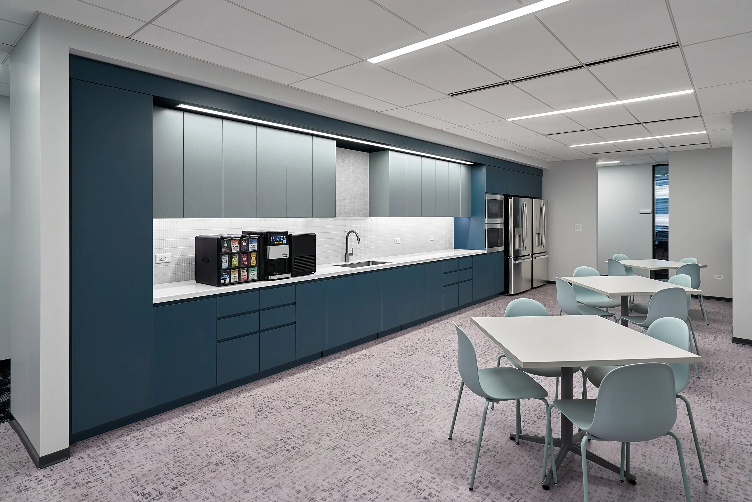 Heathcare-association-exterior-interior-architectural-office-photography-furniture-install-interior-marcelpage.jpg 4.jpg
