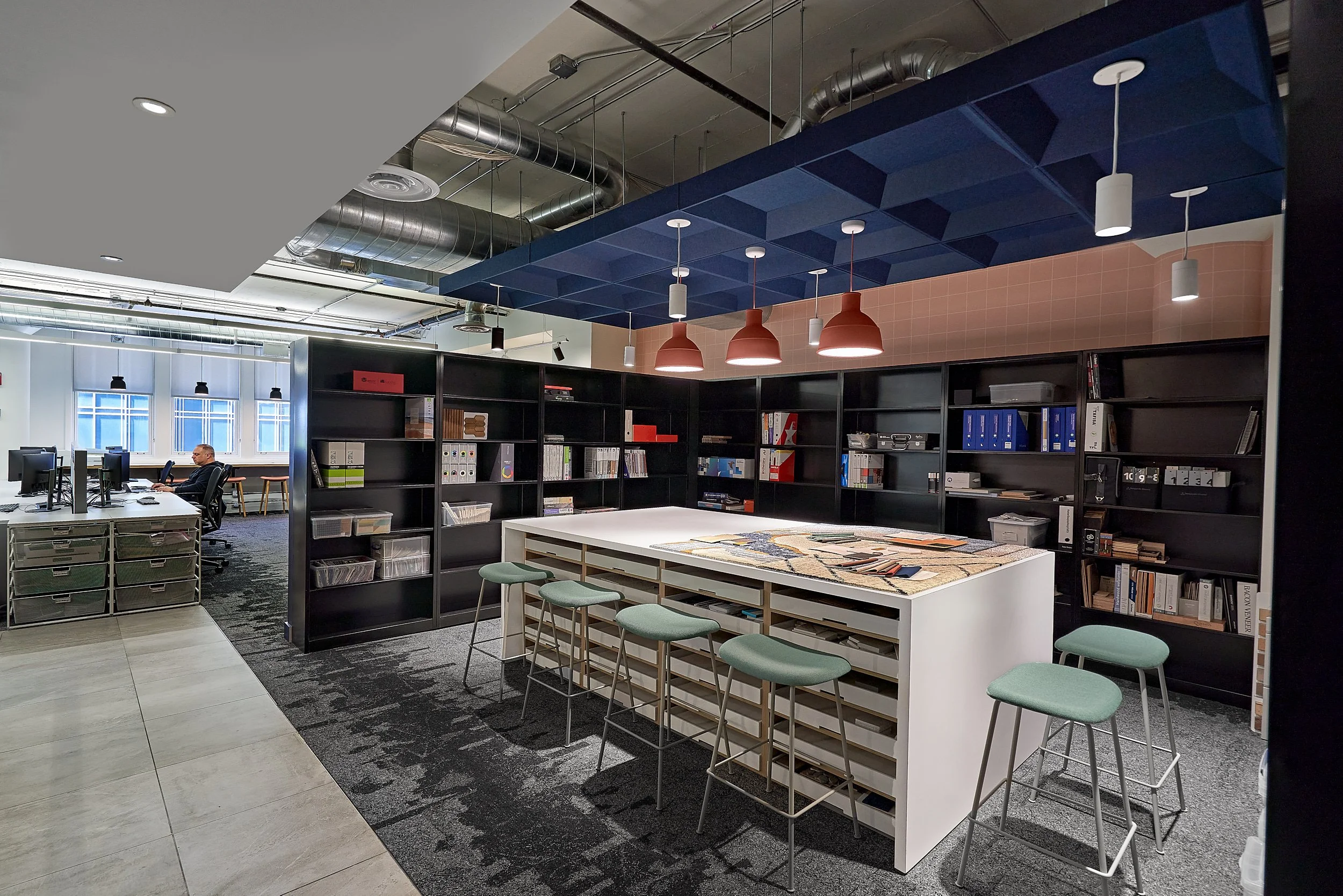 chicago-friedmanproperty-merdoch-building-interior-design-commercial-architectural-photography-marcel-page-norr-freidman-property-officespace-iconic-landmark- 17.jpg