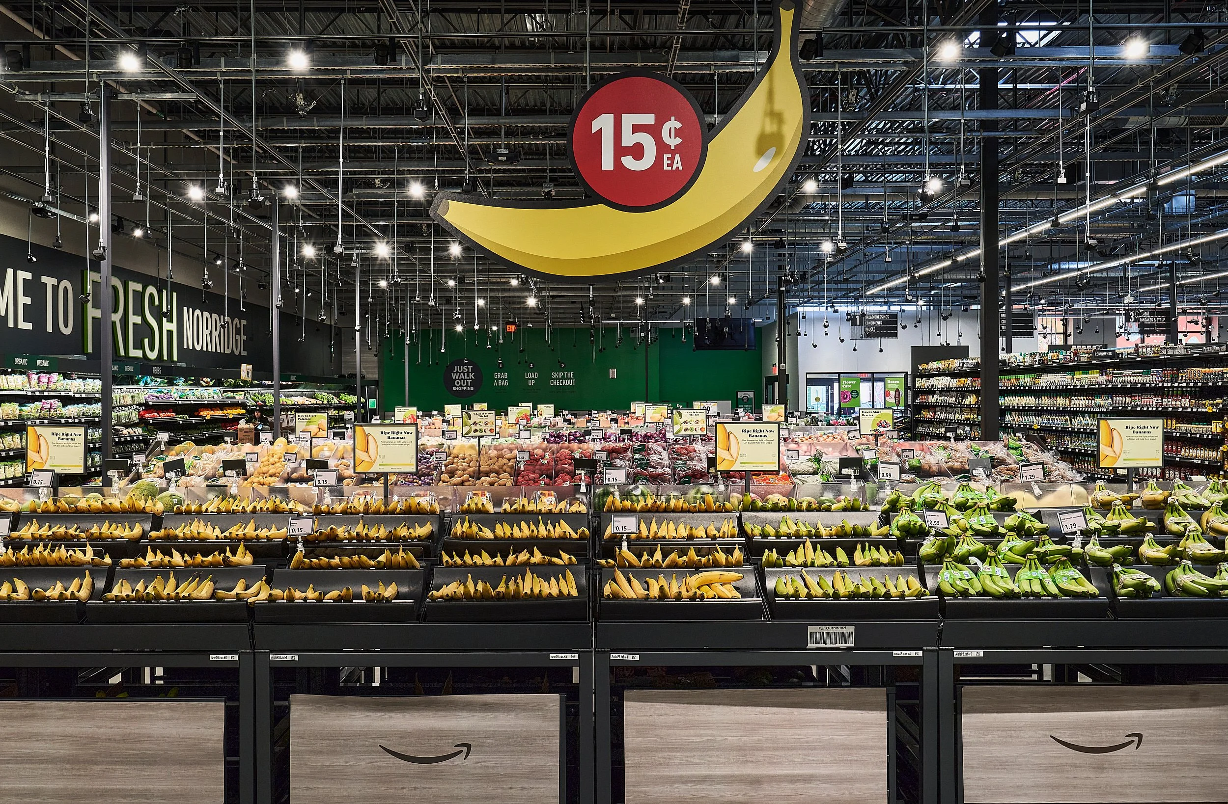 amazon-grocery-store-retail-interior0-norr-architects-architectural-photography-marcel-page 7.jpg