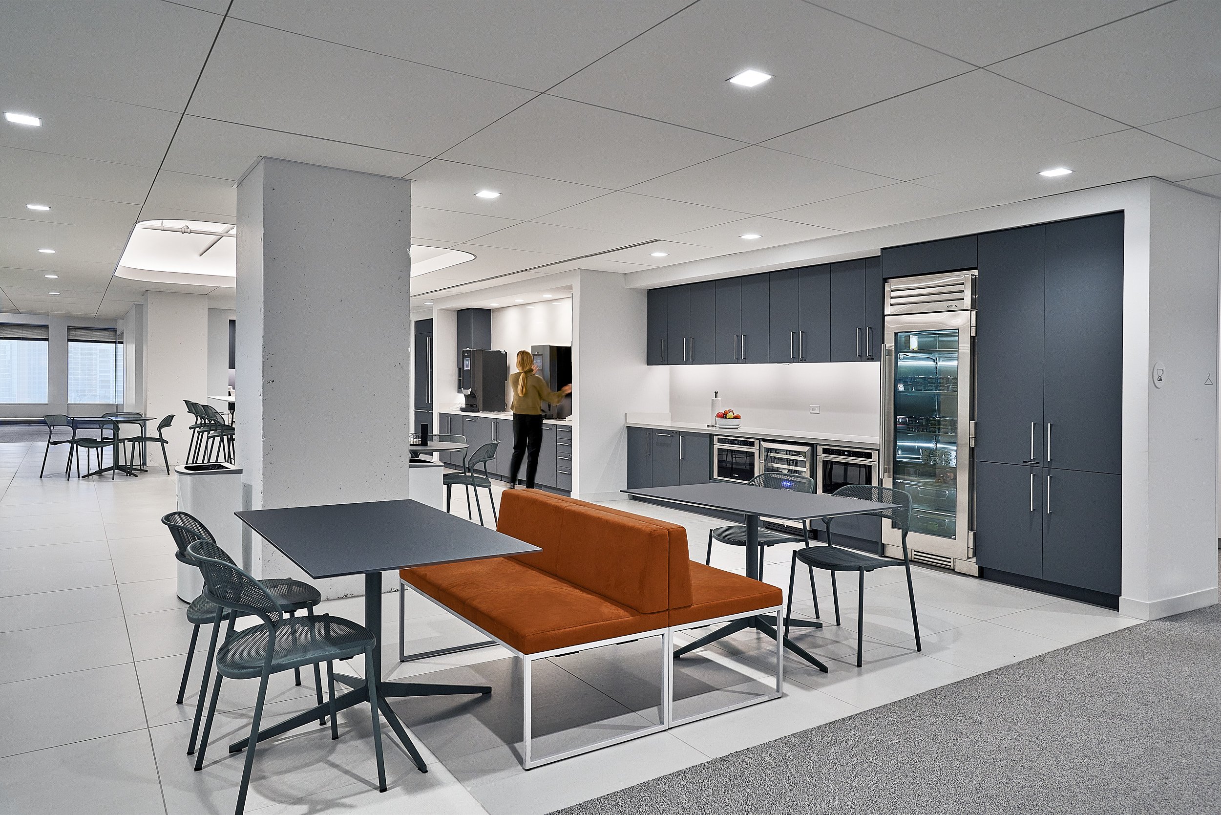 ICG-Construction-office-space-interior-chicago-architectural-corporate-commerical-photography-marcel-page 2.jpg