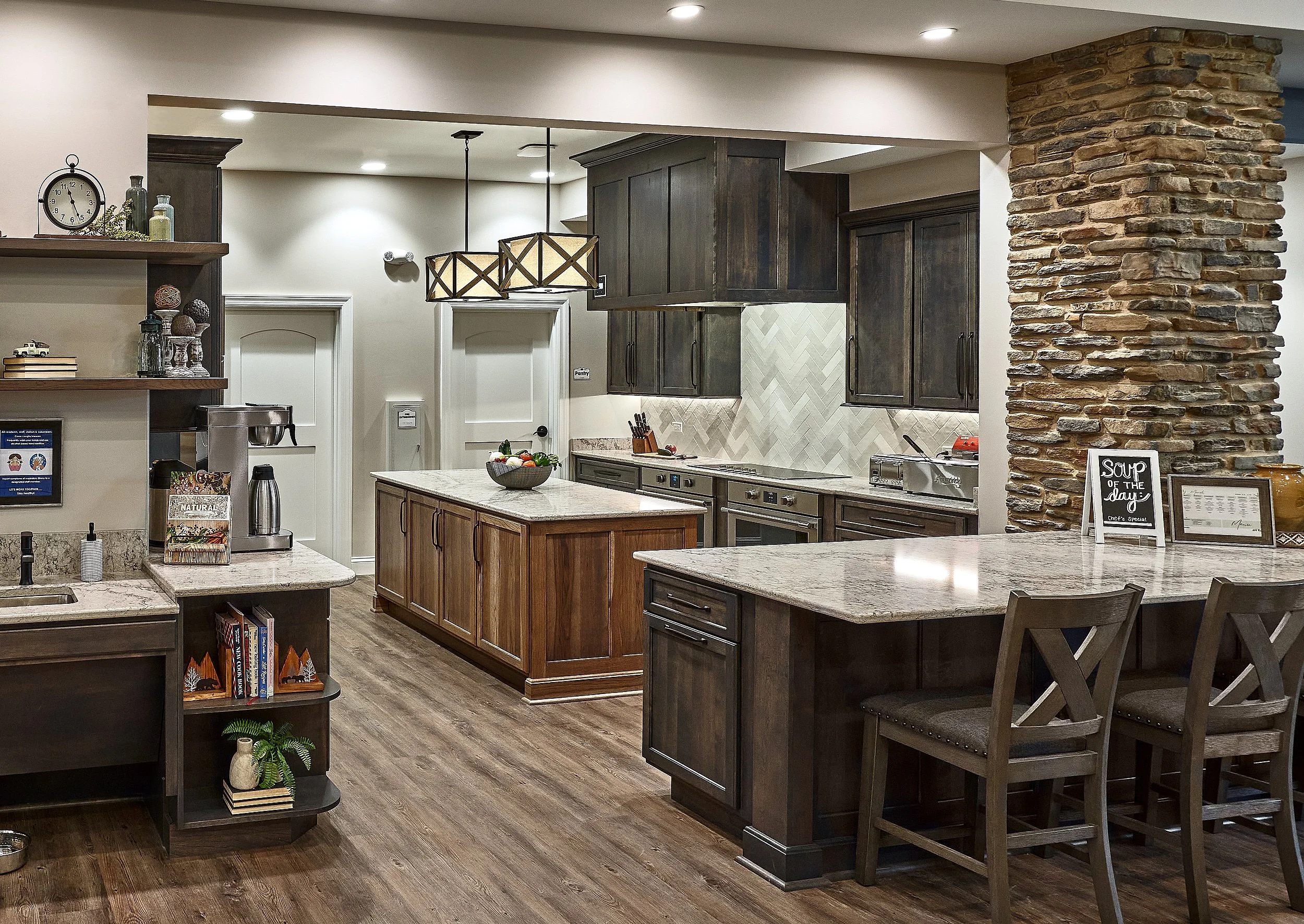 amazon-grocery-store-retail-interior0-norr-architects-architectural-photography-marcel-page 5.jpg