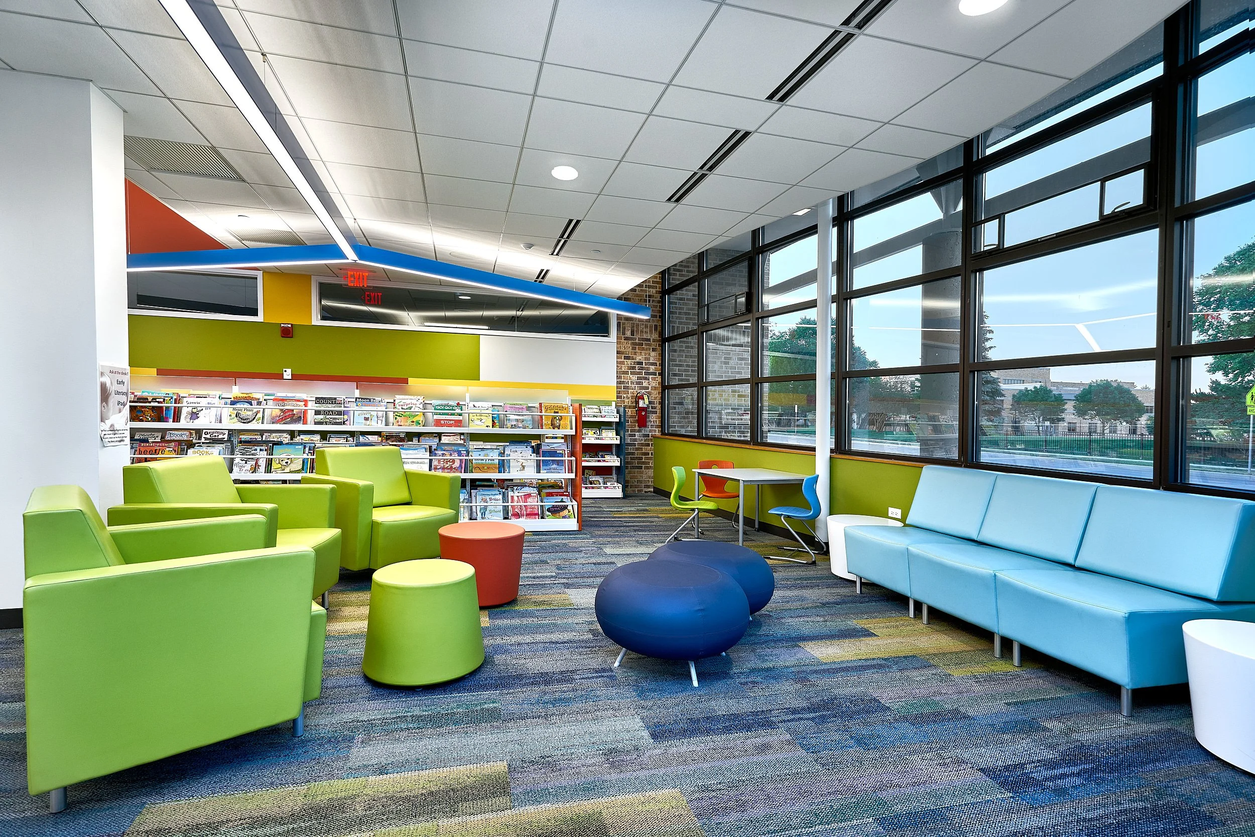 chicago-Interiordesign-public-library-architectural-office-photography-furniture-install-interior-marcelpage.jpg 4.jpg